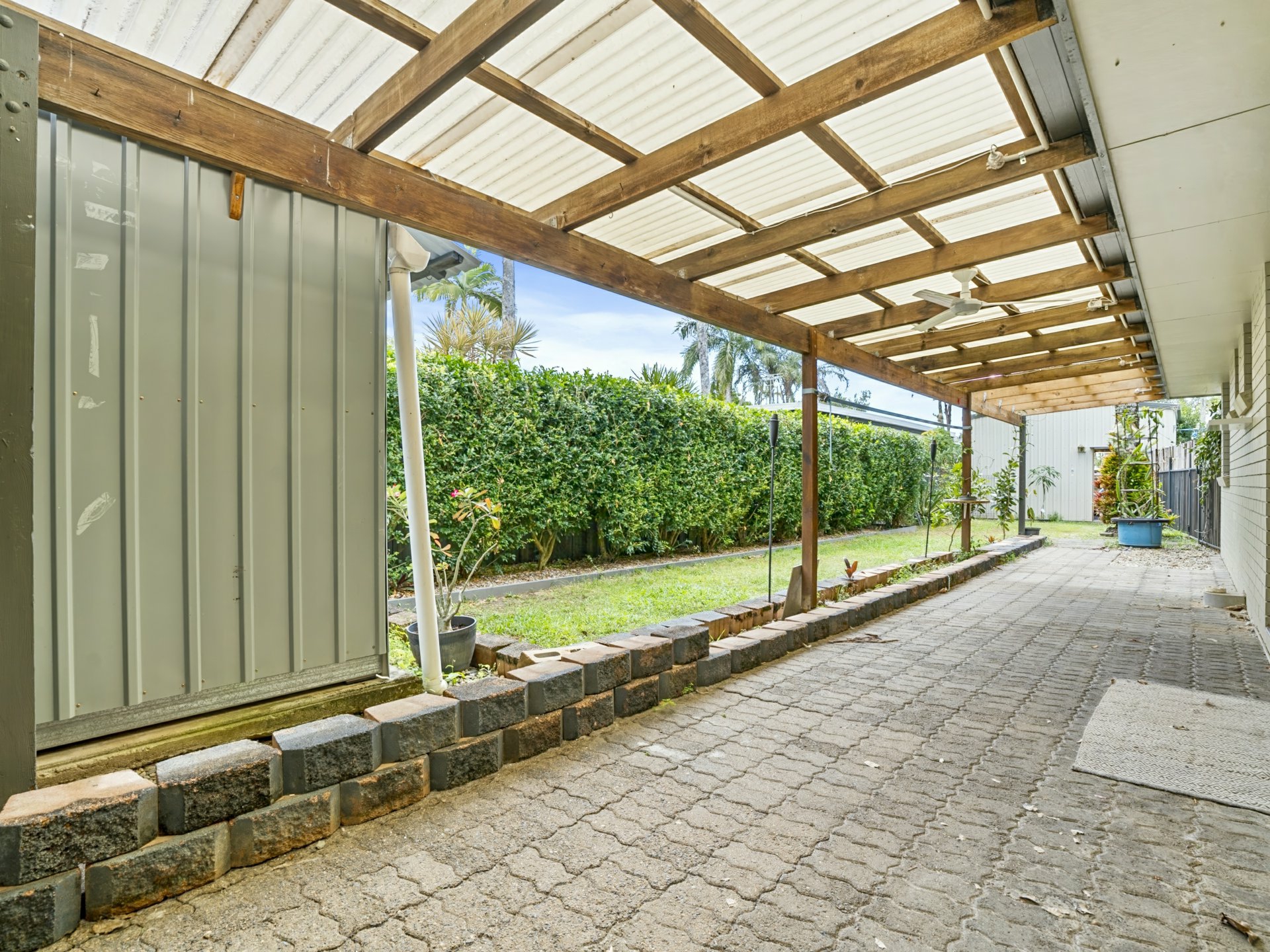 1 Saffron Close — photo 14 of 30