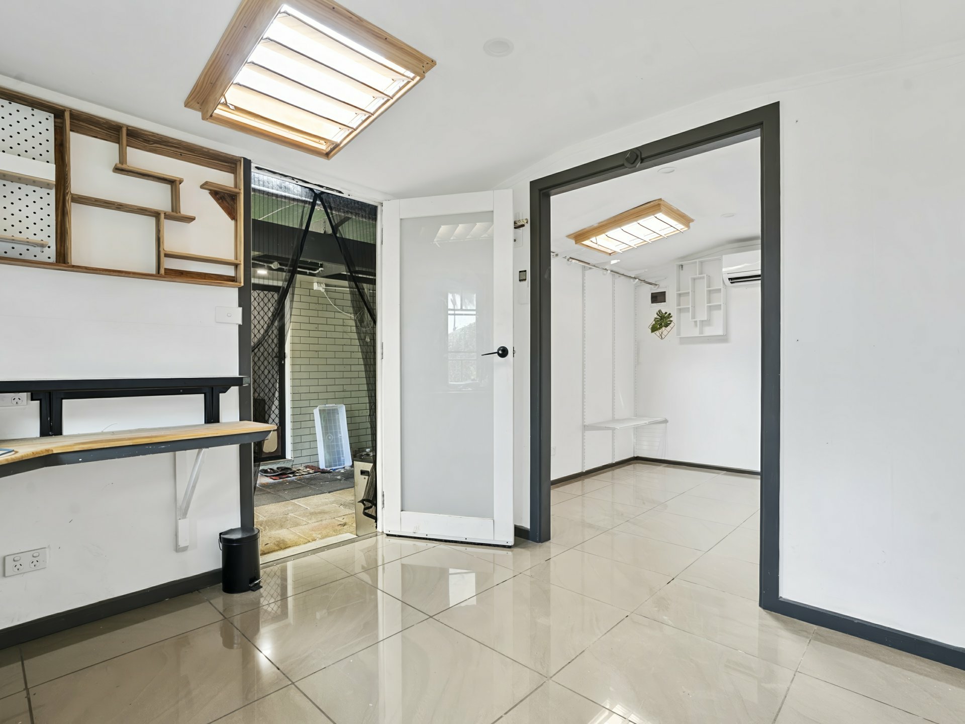 1 Saffron Close — photo 17 of 30