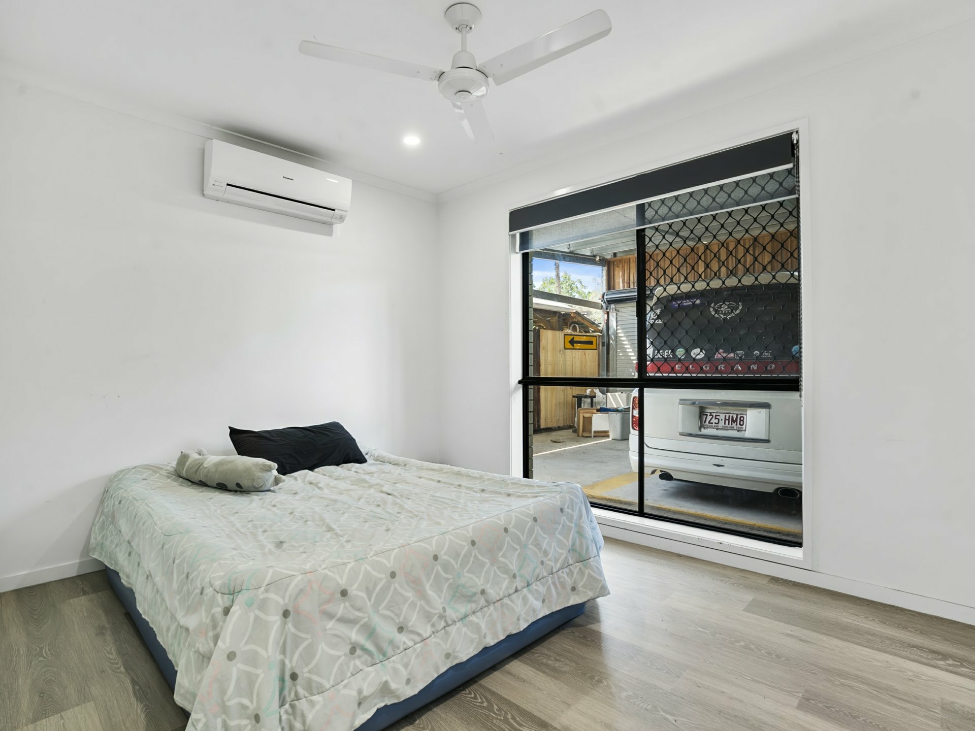 1 Saffron Close — photo 25 of 30