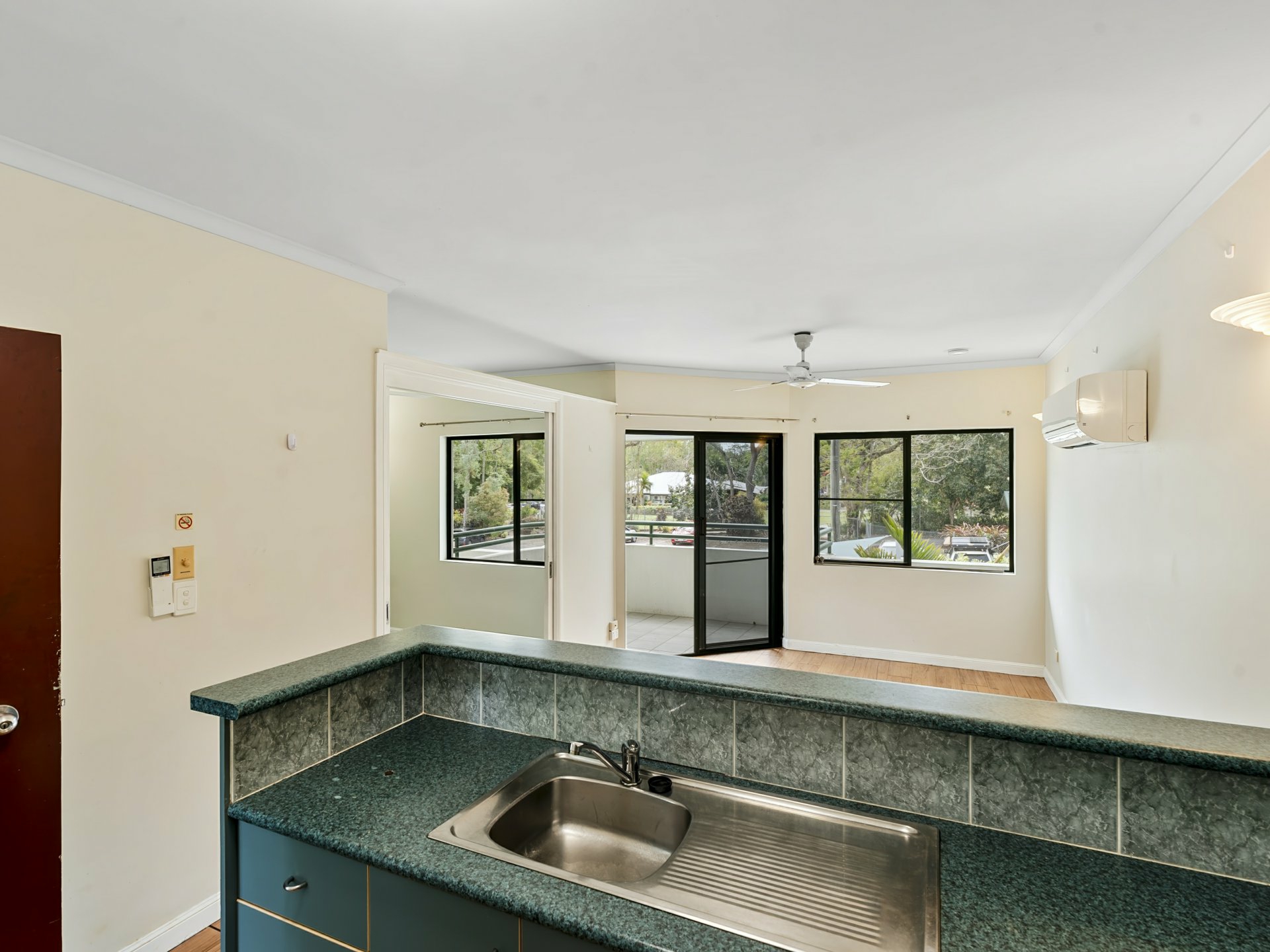 12/101-105 Wattle Street — photo 4 of 23