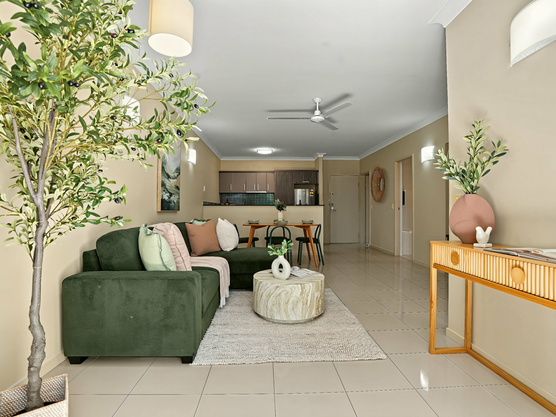 744/12-21 Gregory Street — photo 3 of 21