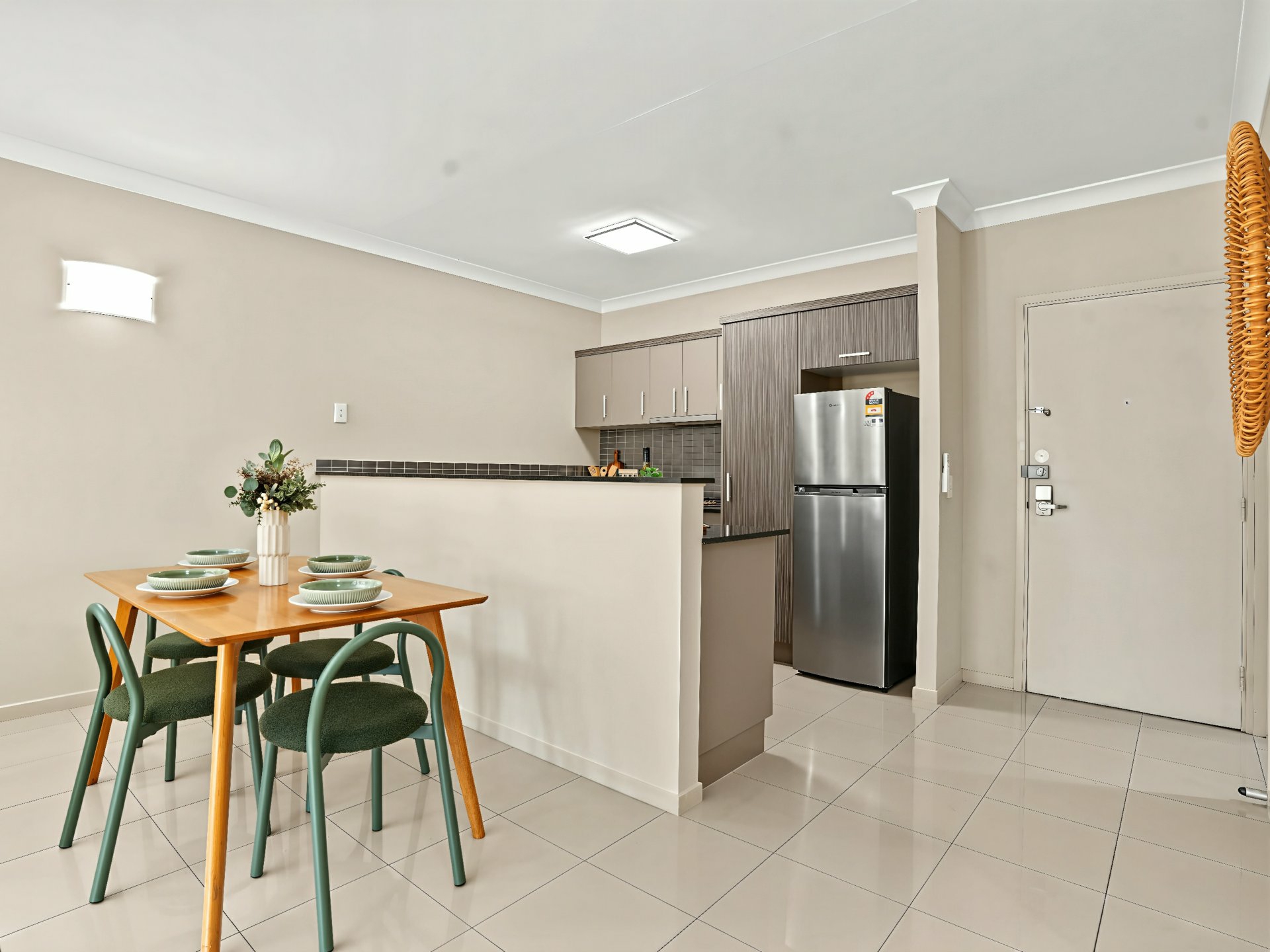 744/12-21 Gregory Street — photo 10 of 21