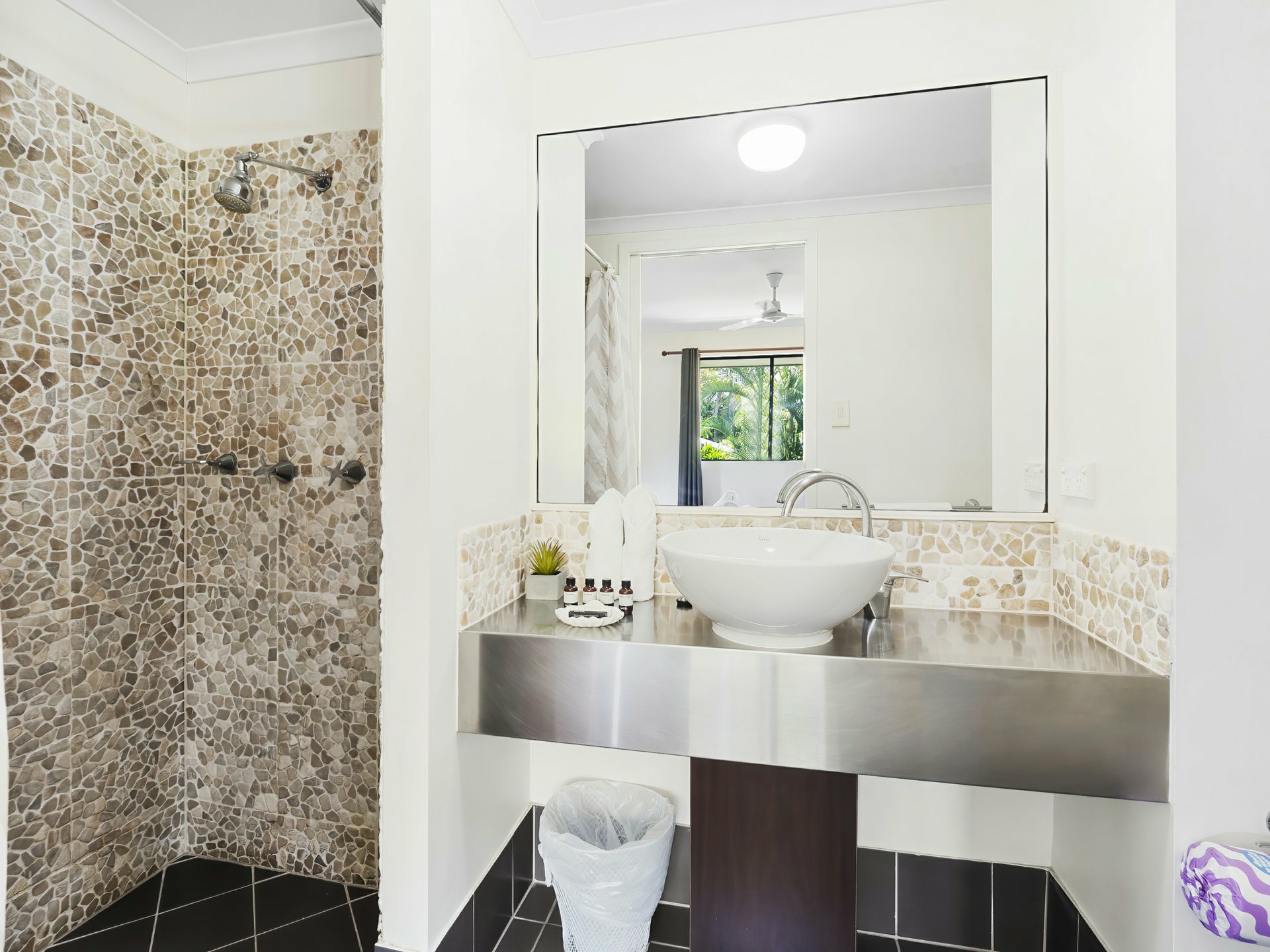 Apartment Mango Lagoon 48/81-85 Cedar Rd — photo 15 of 15