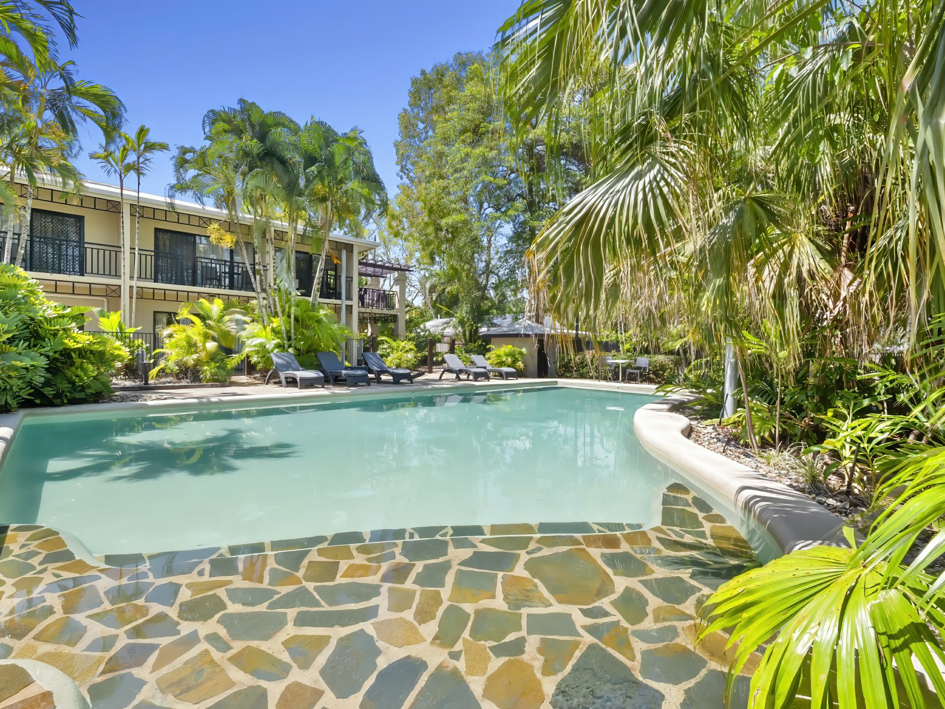 19/19-23 Trinity Beach Road — photo from LJ Hooker Cairns Beaches
