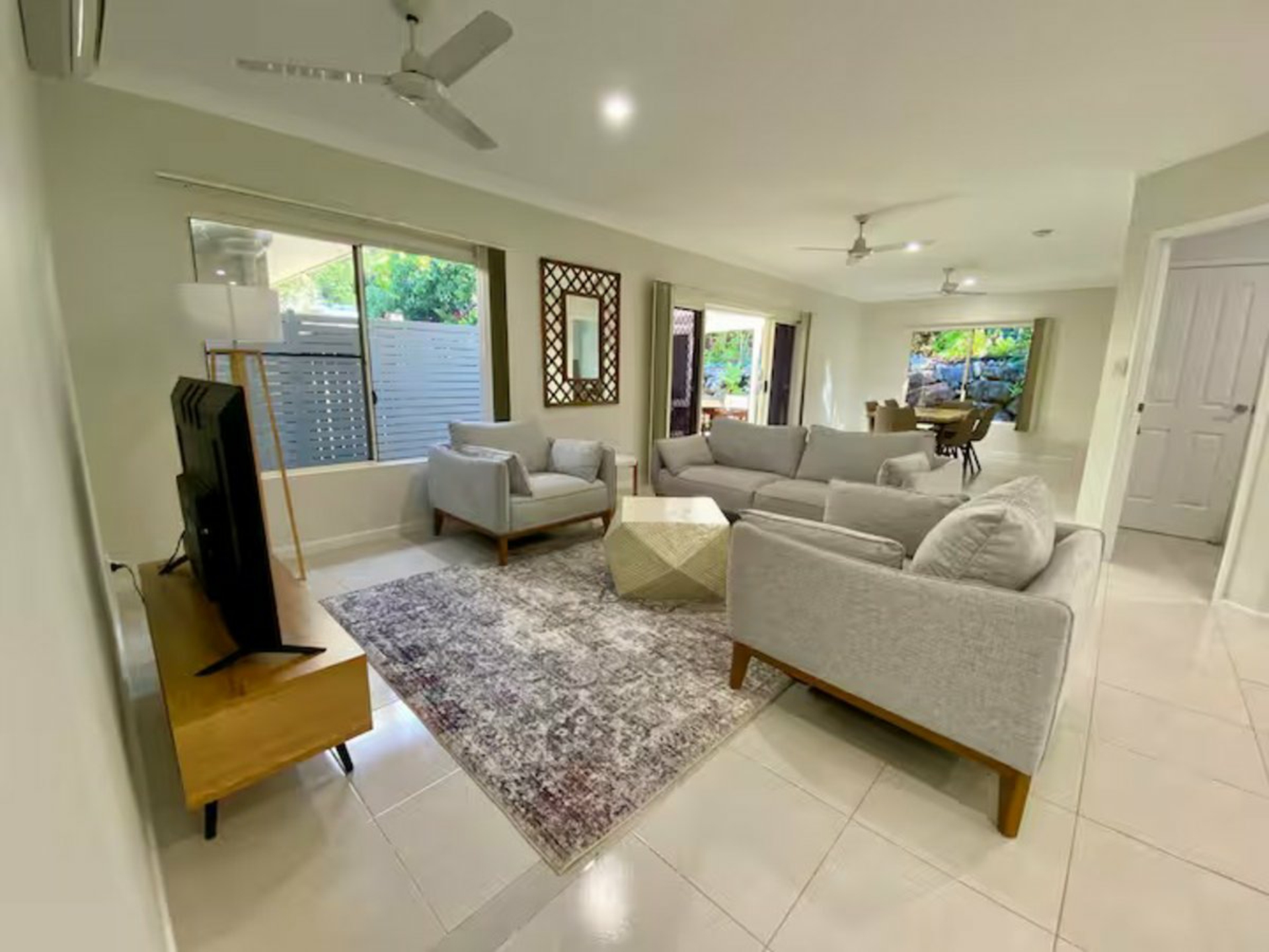 192/7B Savaii Close — photo from LJ Hooker Cairns Beaches