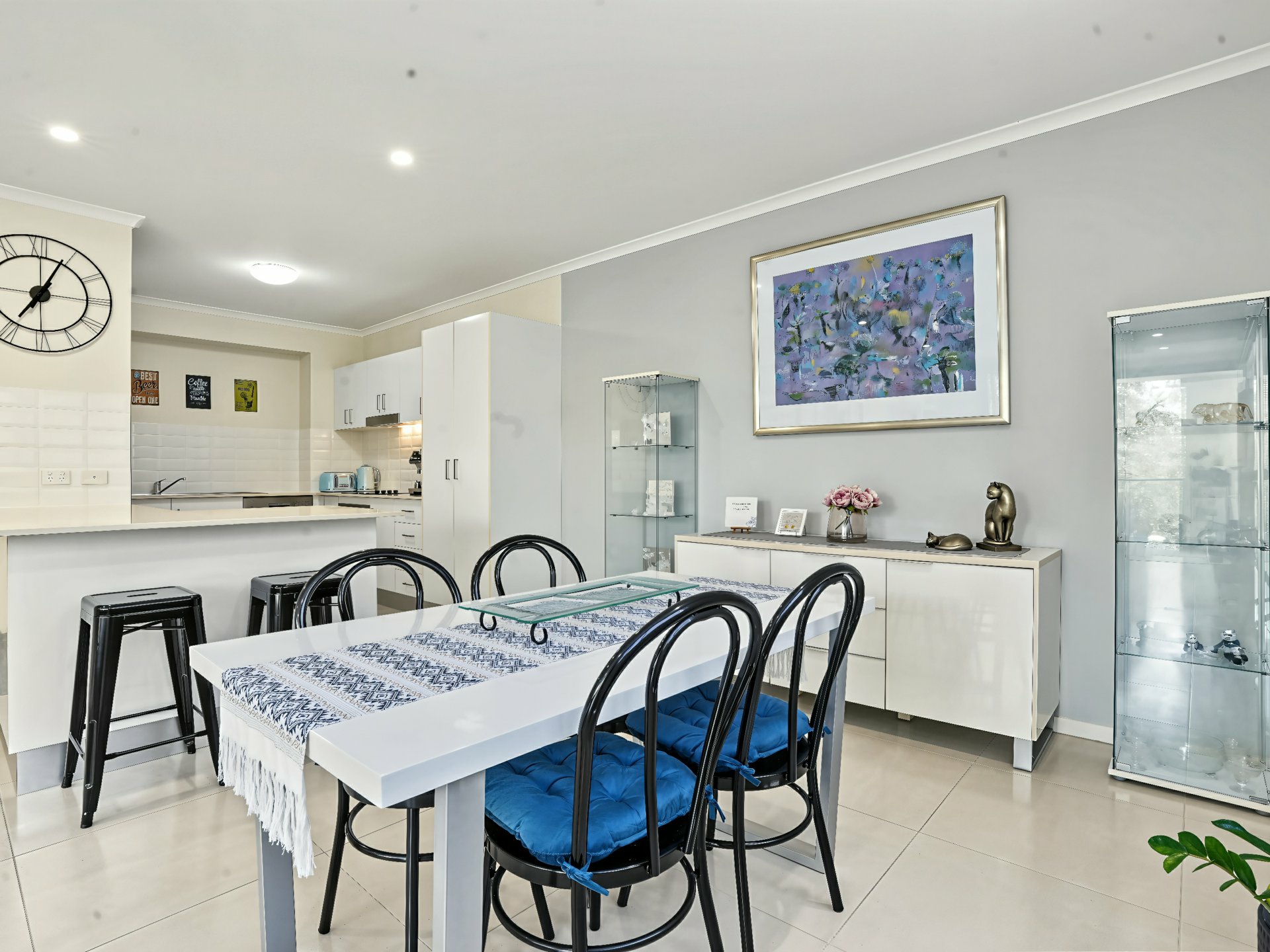 1/6-10 Wattle Street — photo 8 of 27