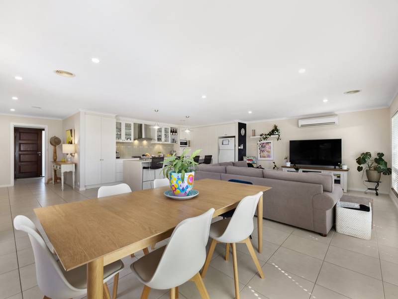 10 Emily Bulcock Crescent, GILMORE