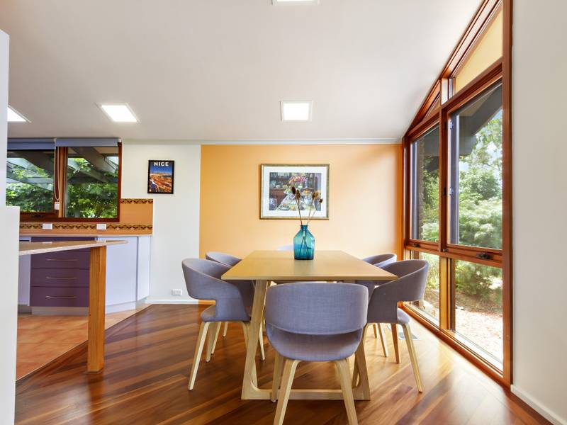 9 Loder Place, KAMBAH