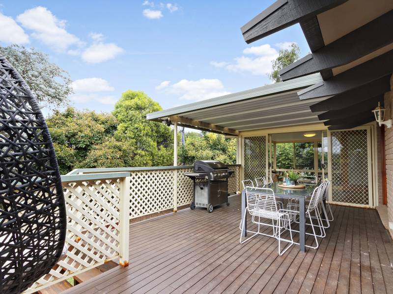 9 Loder Place, KAMBAH