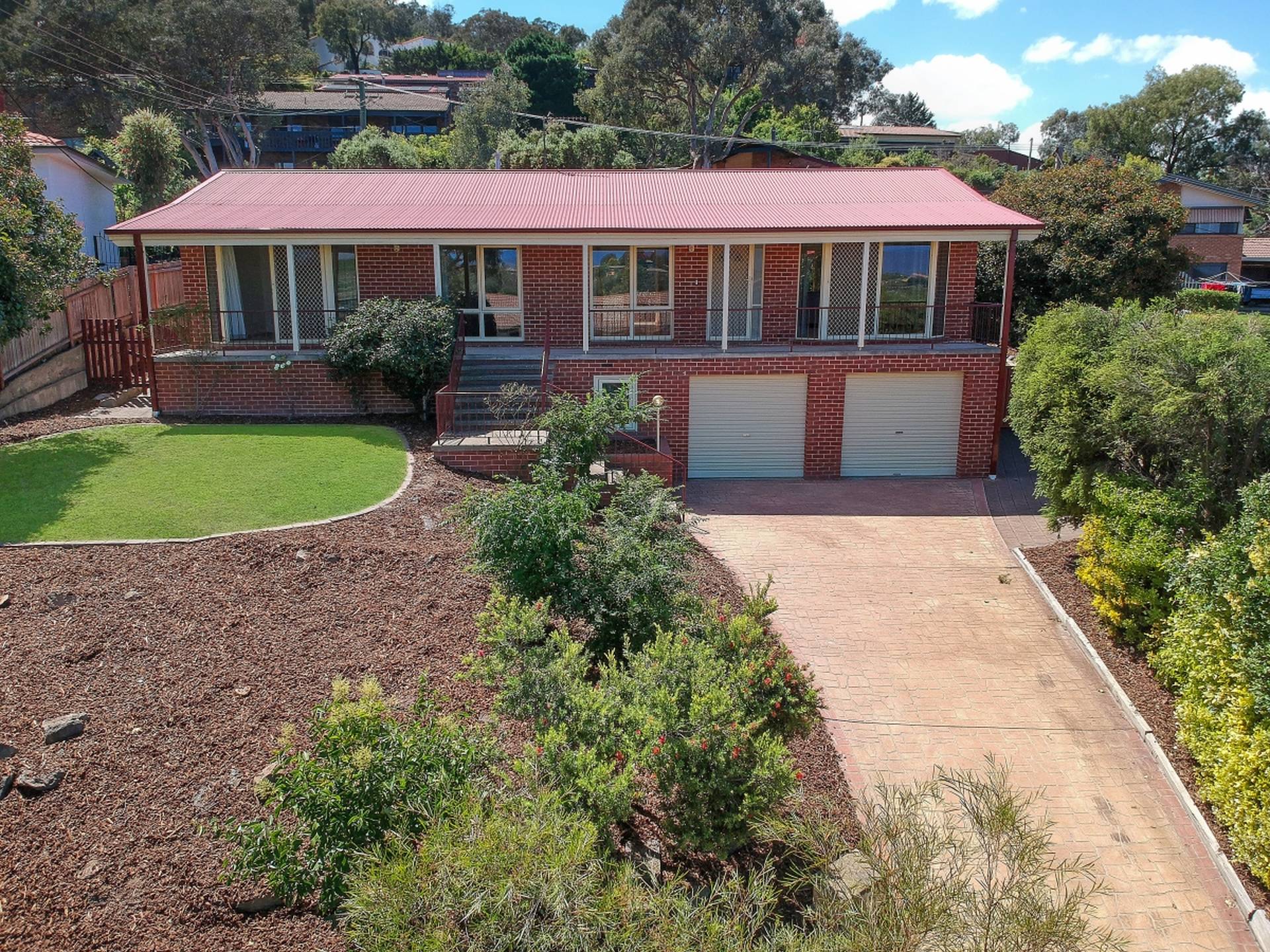 204 Bugden Avenue Fadden ACT
