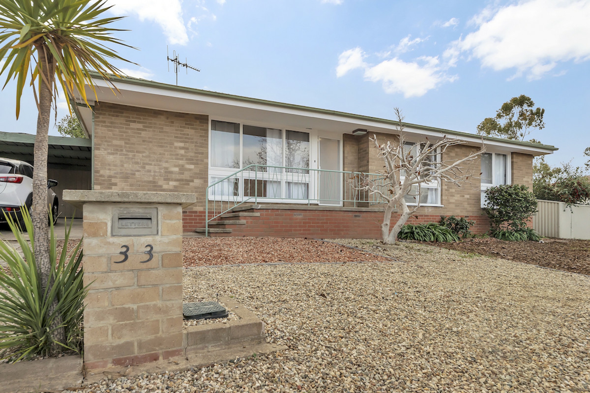 33 Bateman Street, KAMBAH