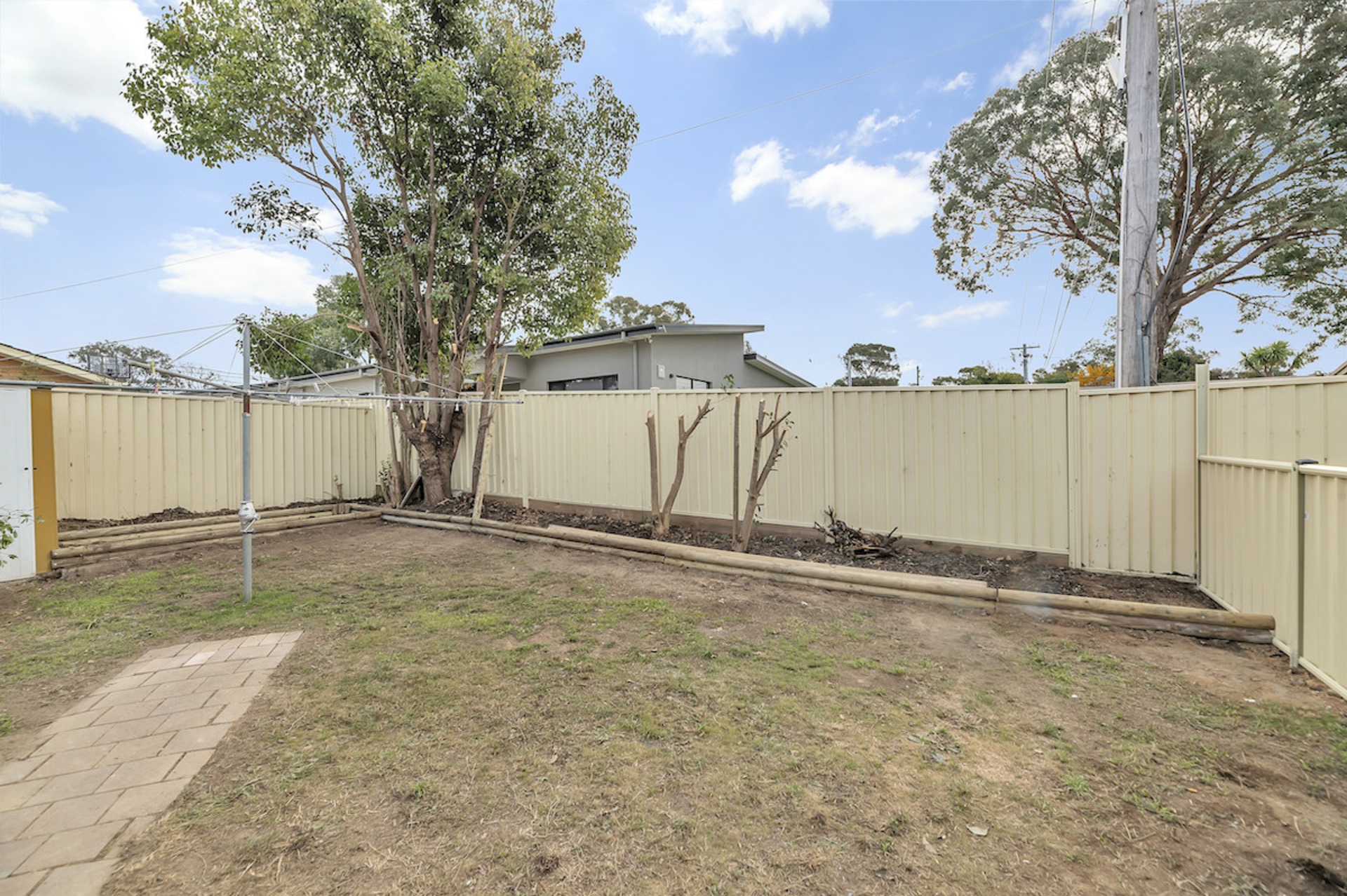 33 Bateman Street, KAMBAH