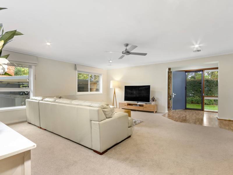 33 Melba Street, DOWNER