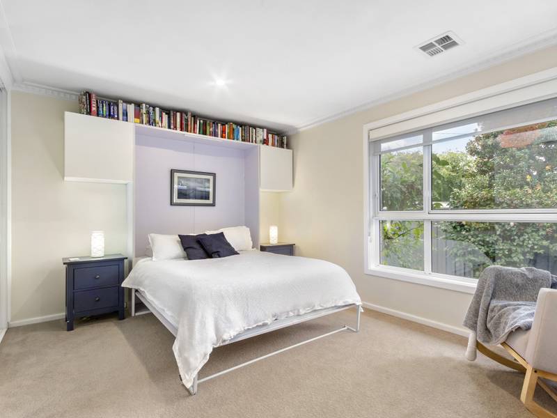 33 Melba Street, DOWNER
