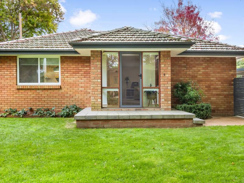 33 Melba Street, DOWNER