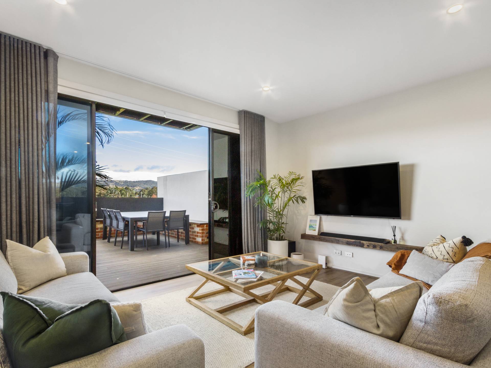 7/1 Rowland Rees Crescent, GREENWAY