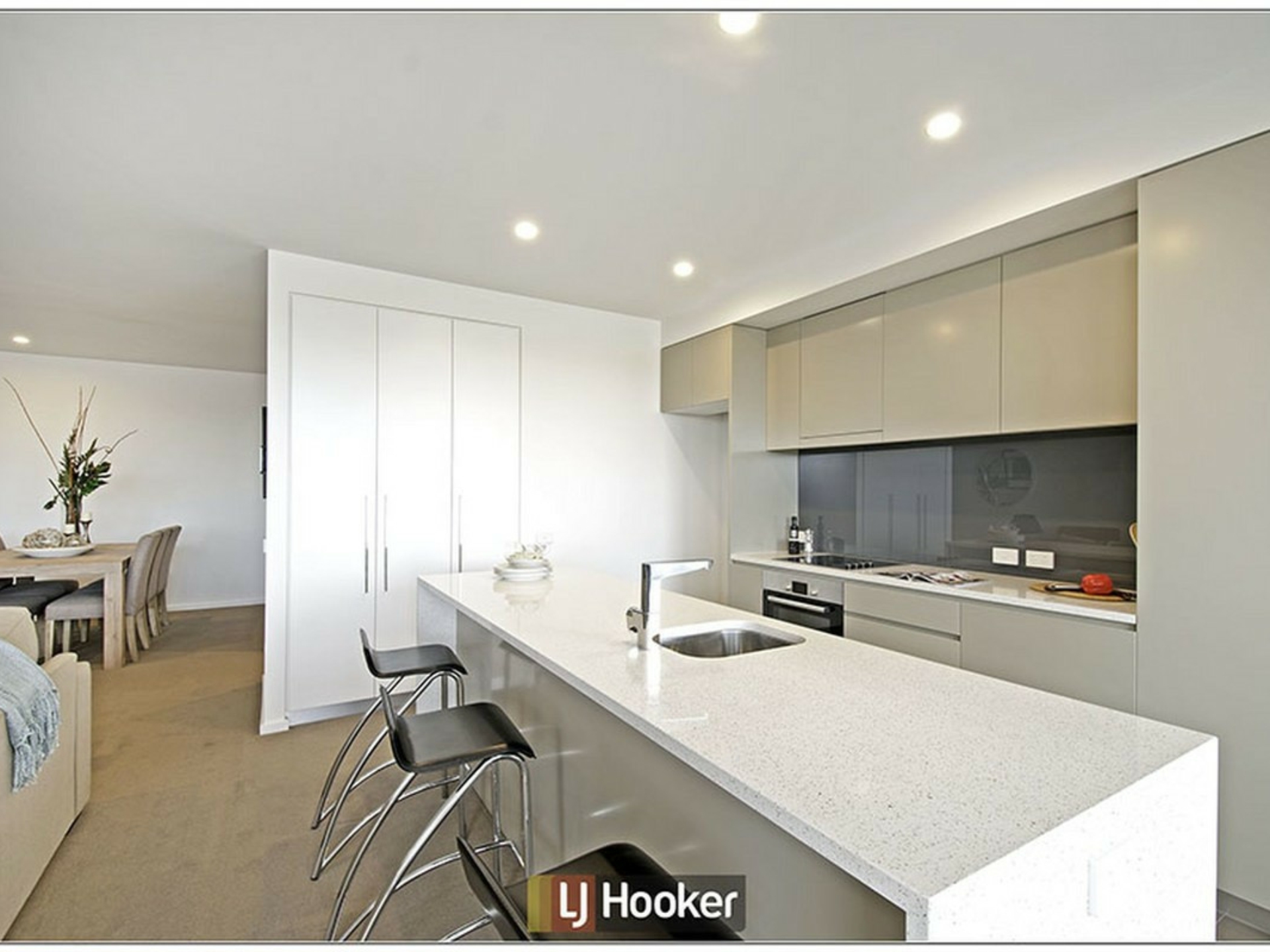 202/50 Eastlake Parade, KINGSTON
