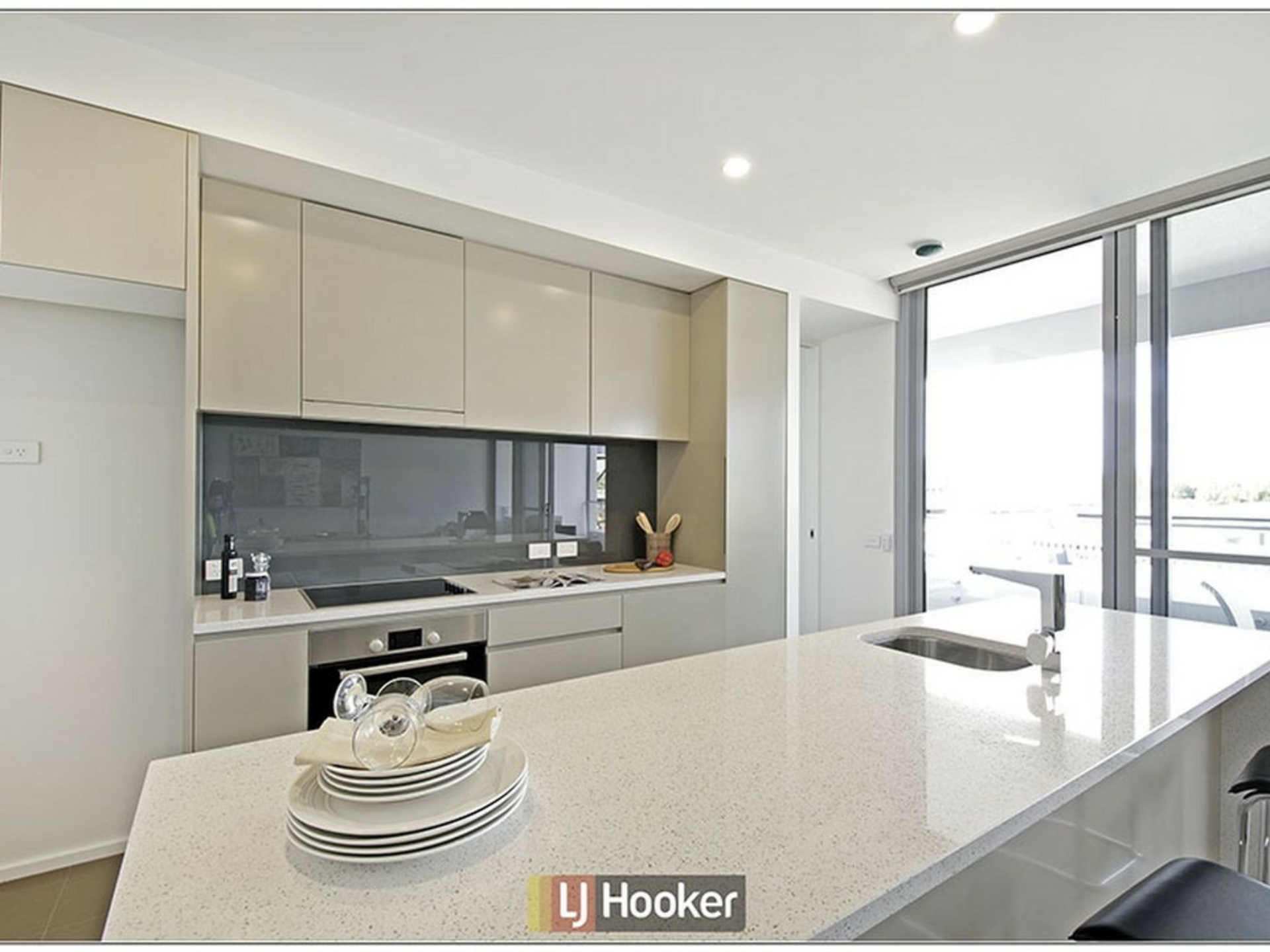202/50 Eastlake Parade, KINGSTON