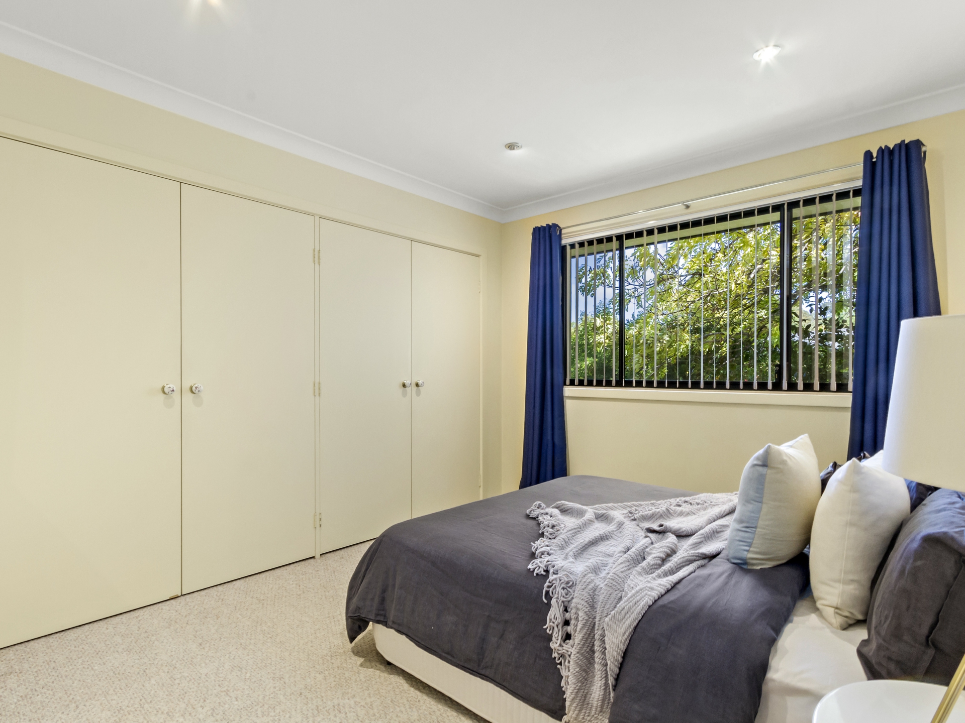 2 Ind Place, KAMBAH