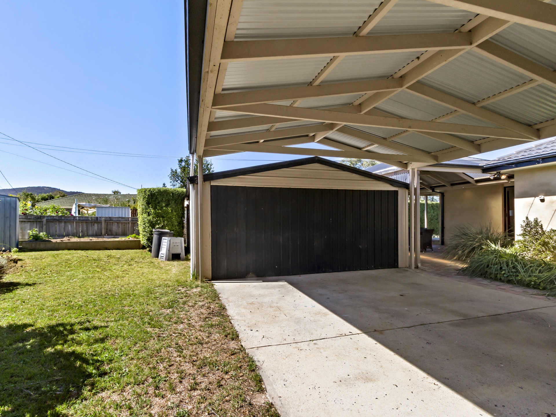 2 Ind Place, KAMBAH