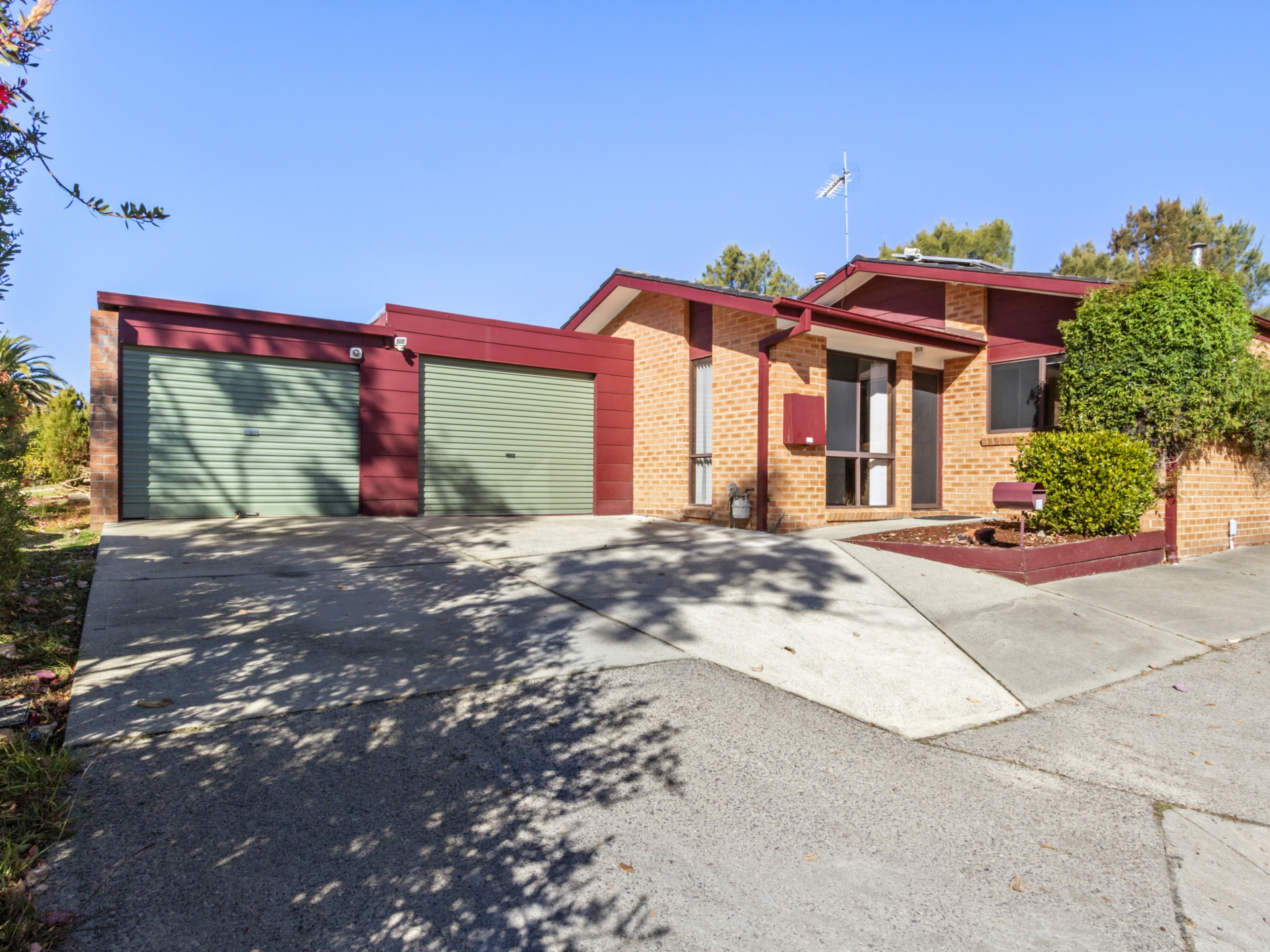 19 Pimpampa Close Isabella Plains ACT