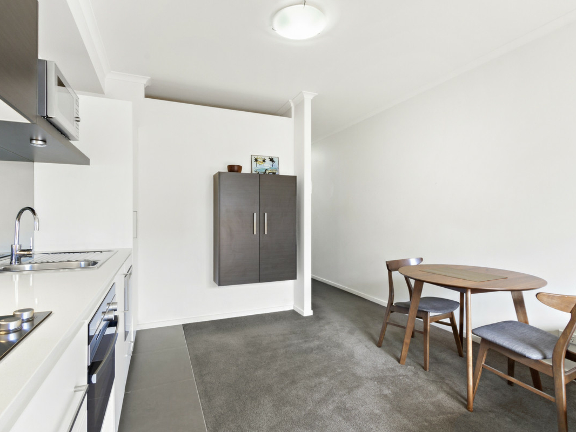 16/56 Cowlishaw Street, GREENWAY