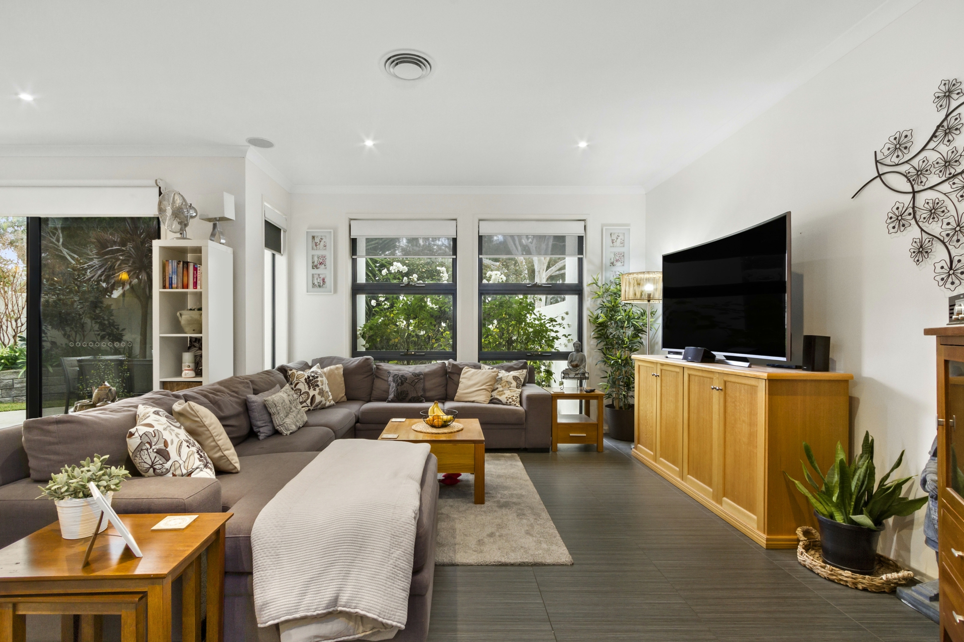 12/10 Helpmann Street, BONYTHON