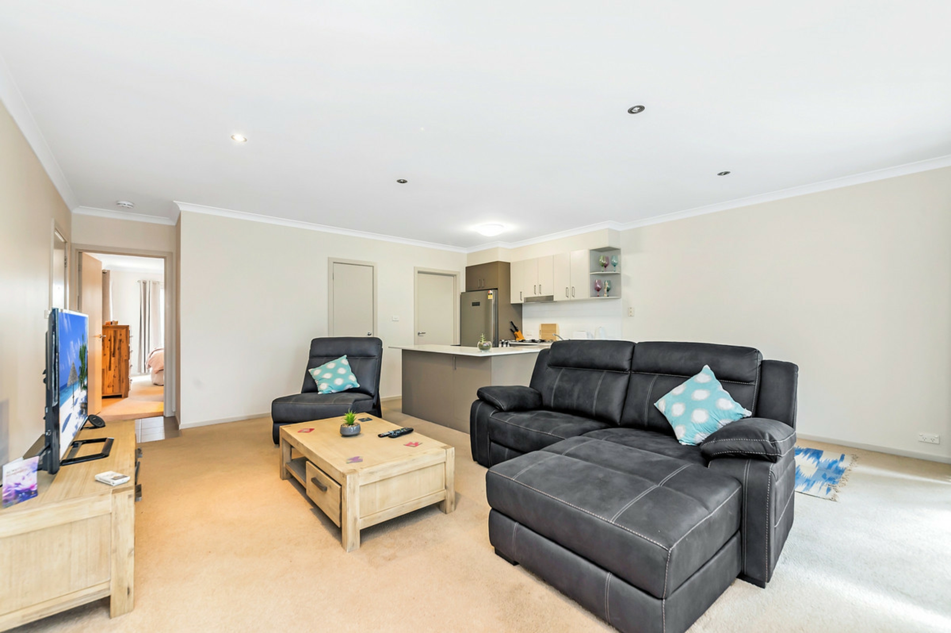 2/1 Ashley Drive, WANNIASSA