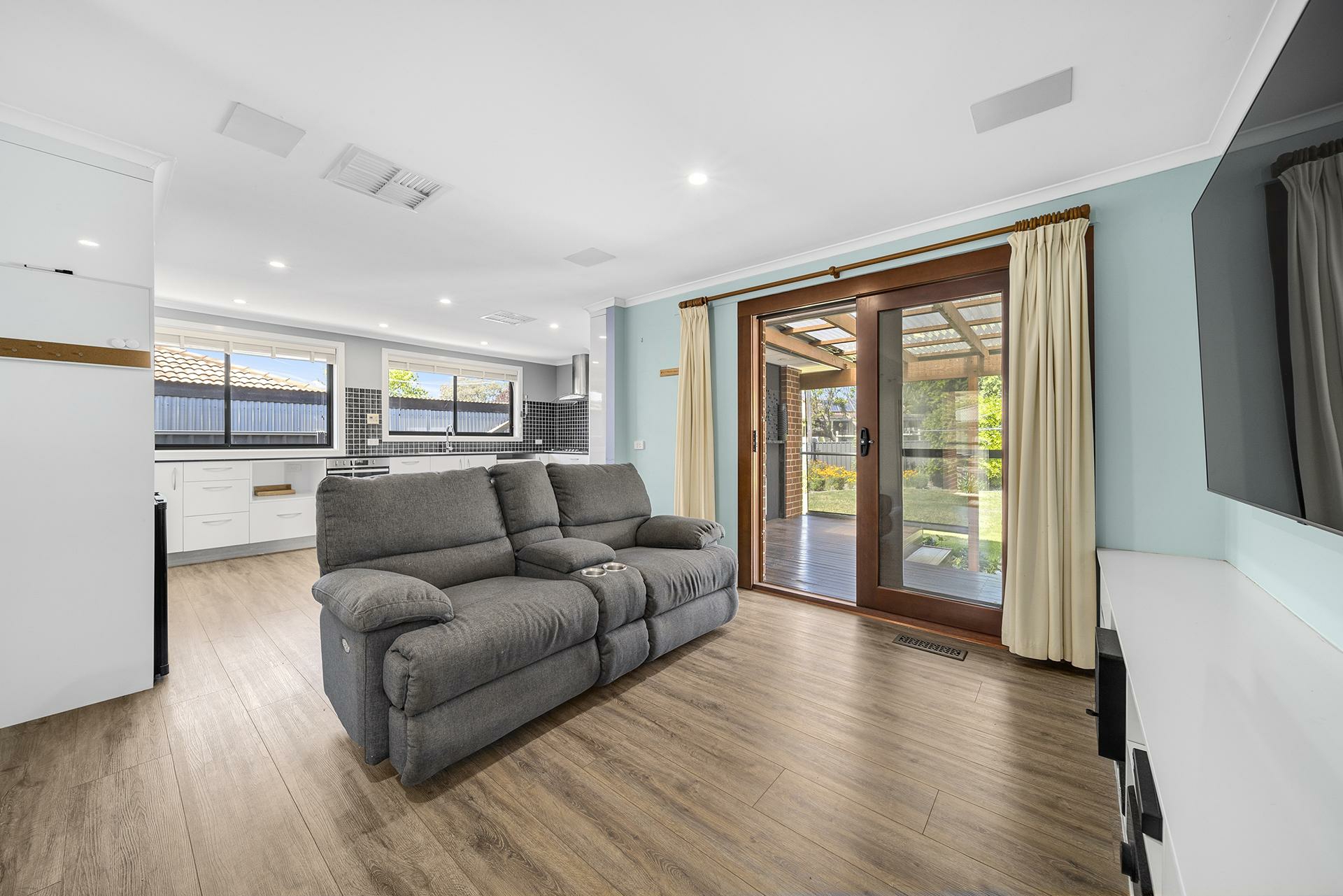 11 Gleeson Place Kambah ACT House for Sale LJ Hooker