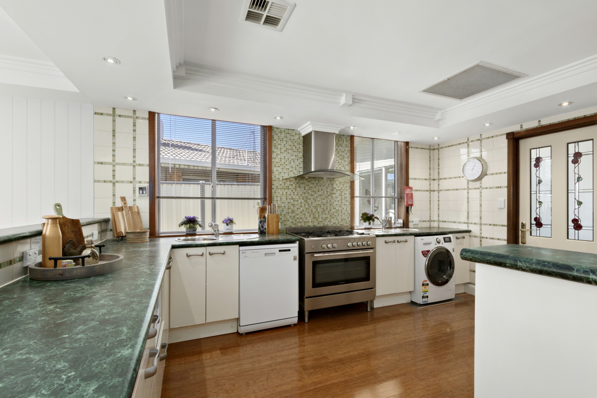 19 Hingston Close, BONYTHON