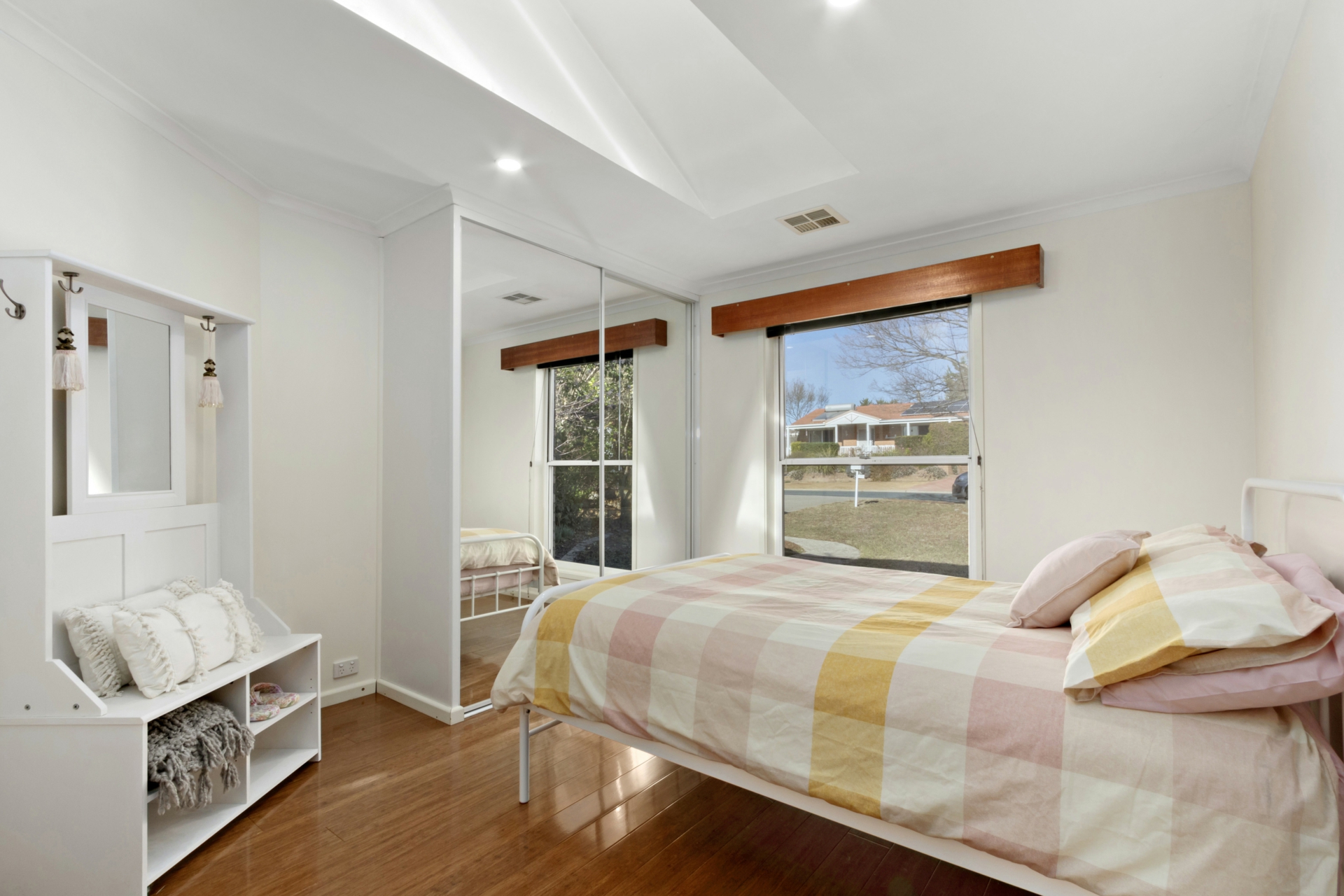 19 Hingston Close, BONYTHON