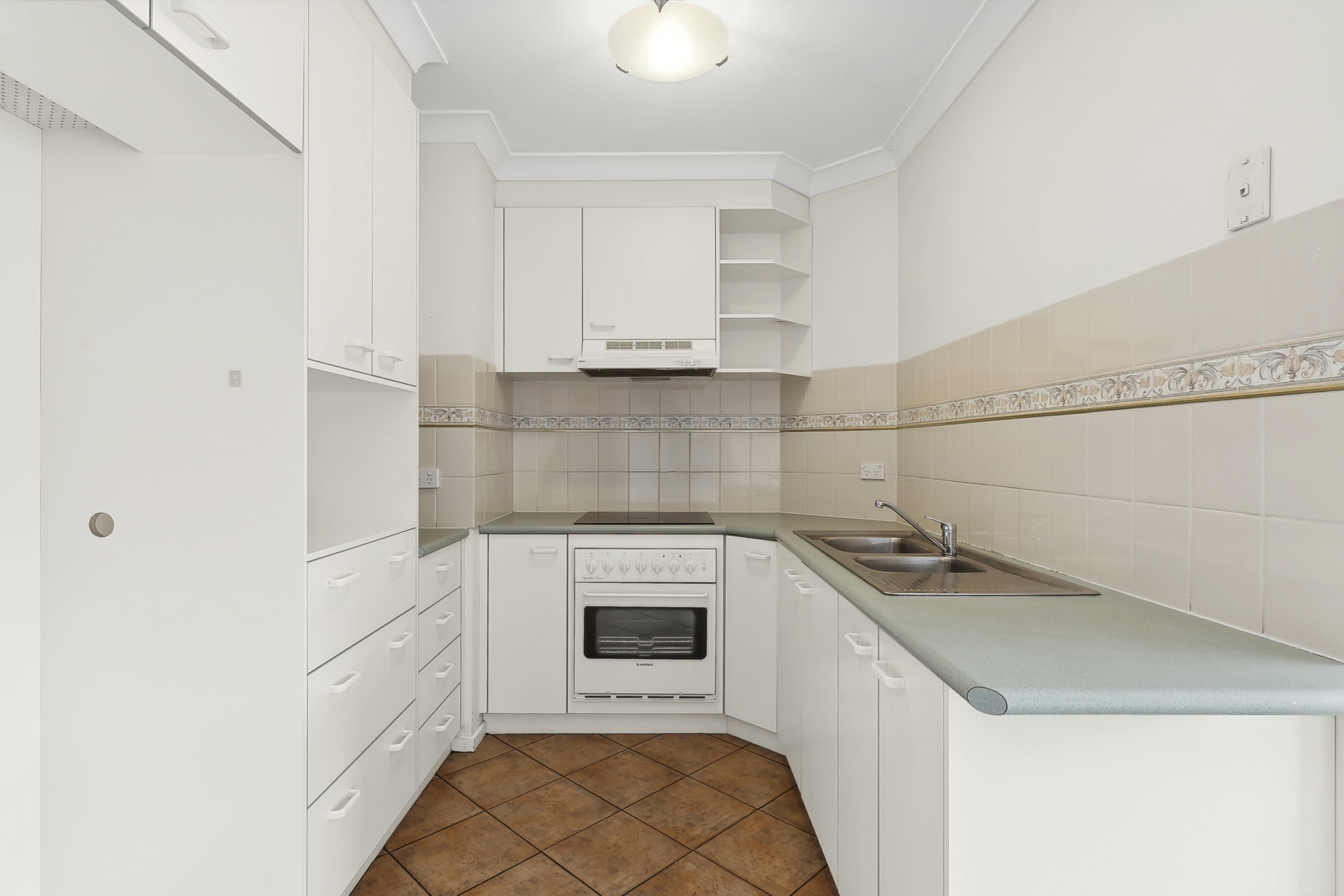 6/15 Tenison-Woods Circuit, BONYTHON
