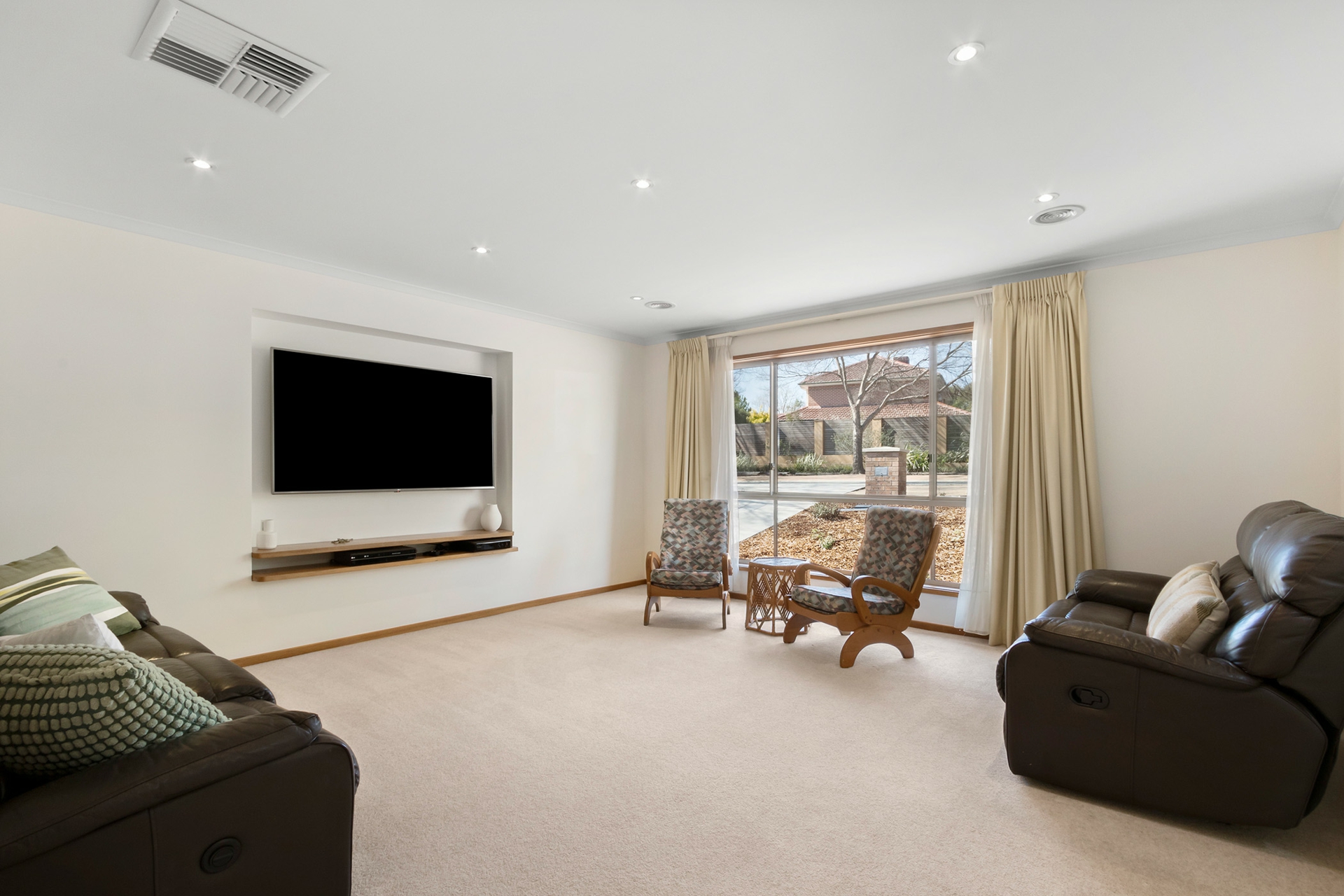 23 Flegg Crescent, GORDON
