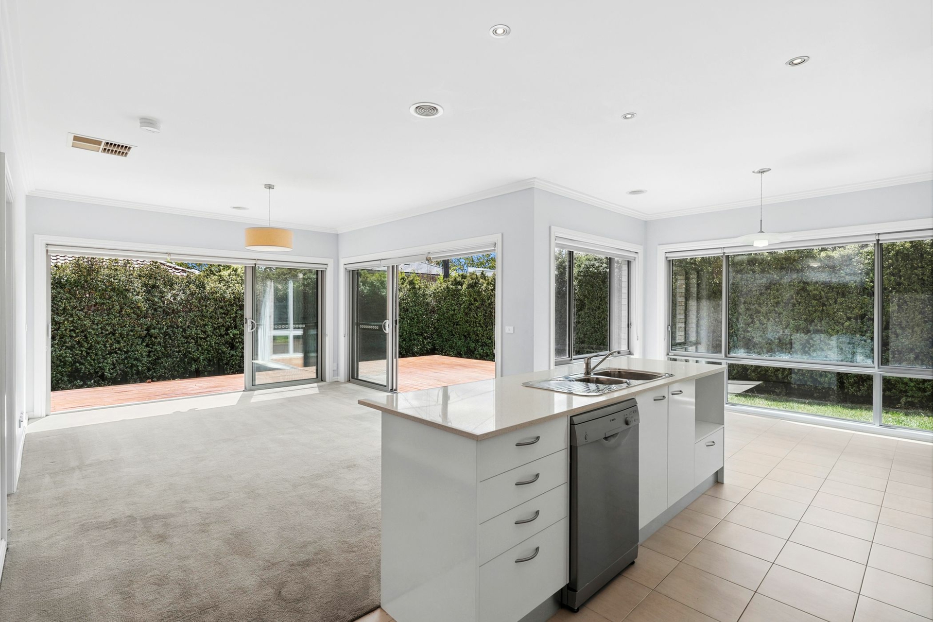 18 Barron Street, DEAKIN