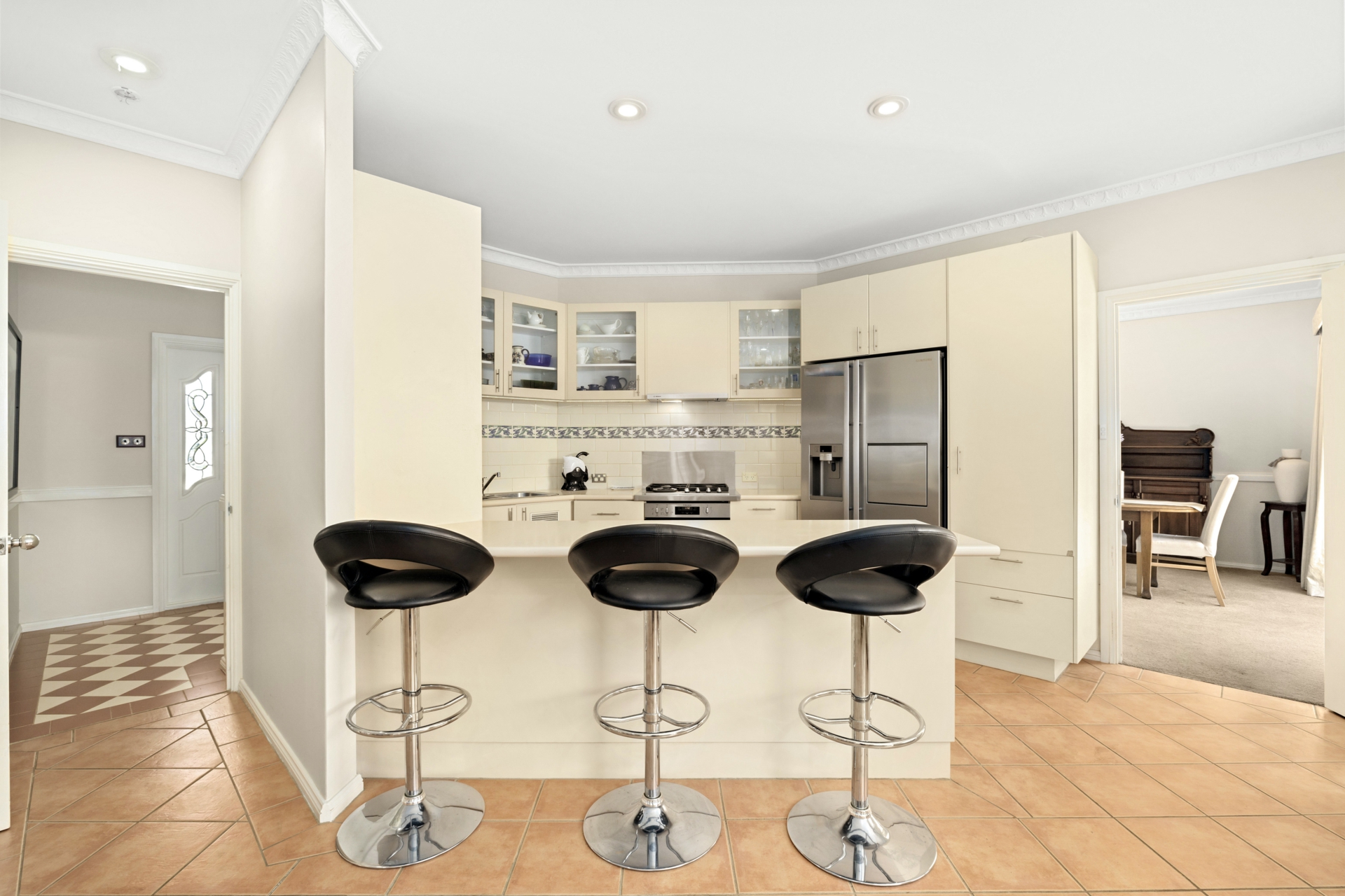 2 Merv Waite Street, GORDON