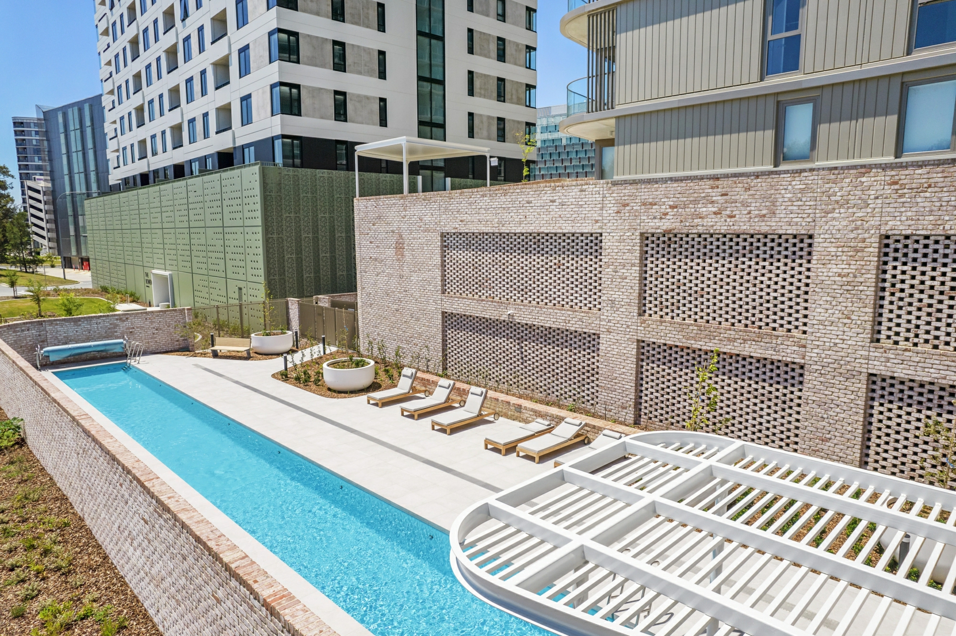 911/1 Corinna Street, PHILLIP