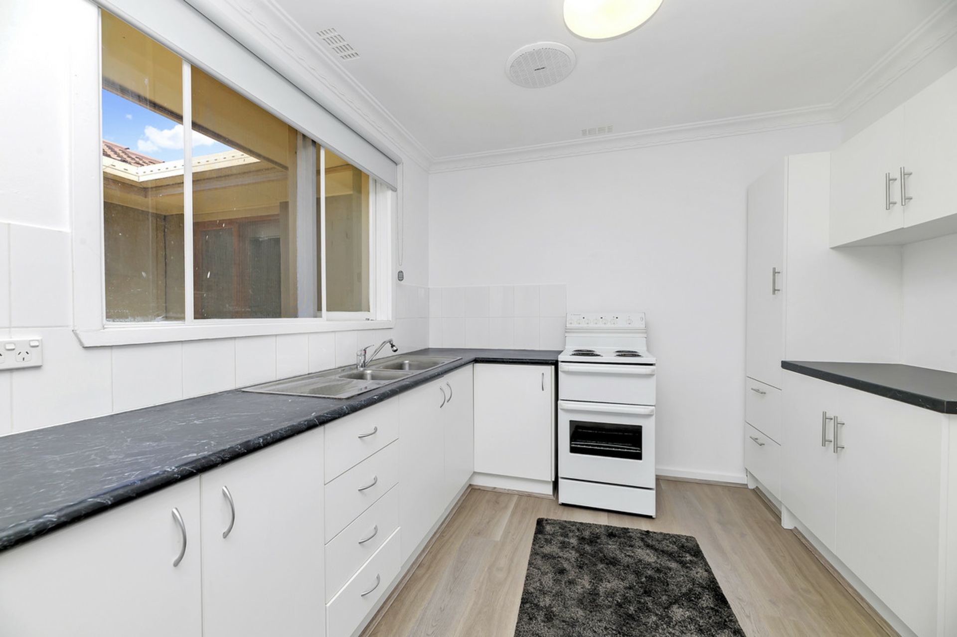 1/34 Lorn Road, CRESTWOOD