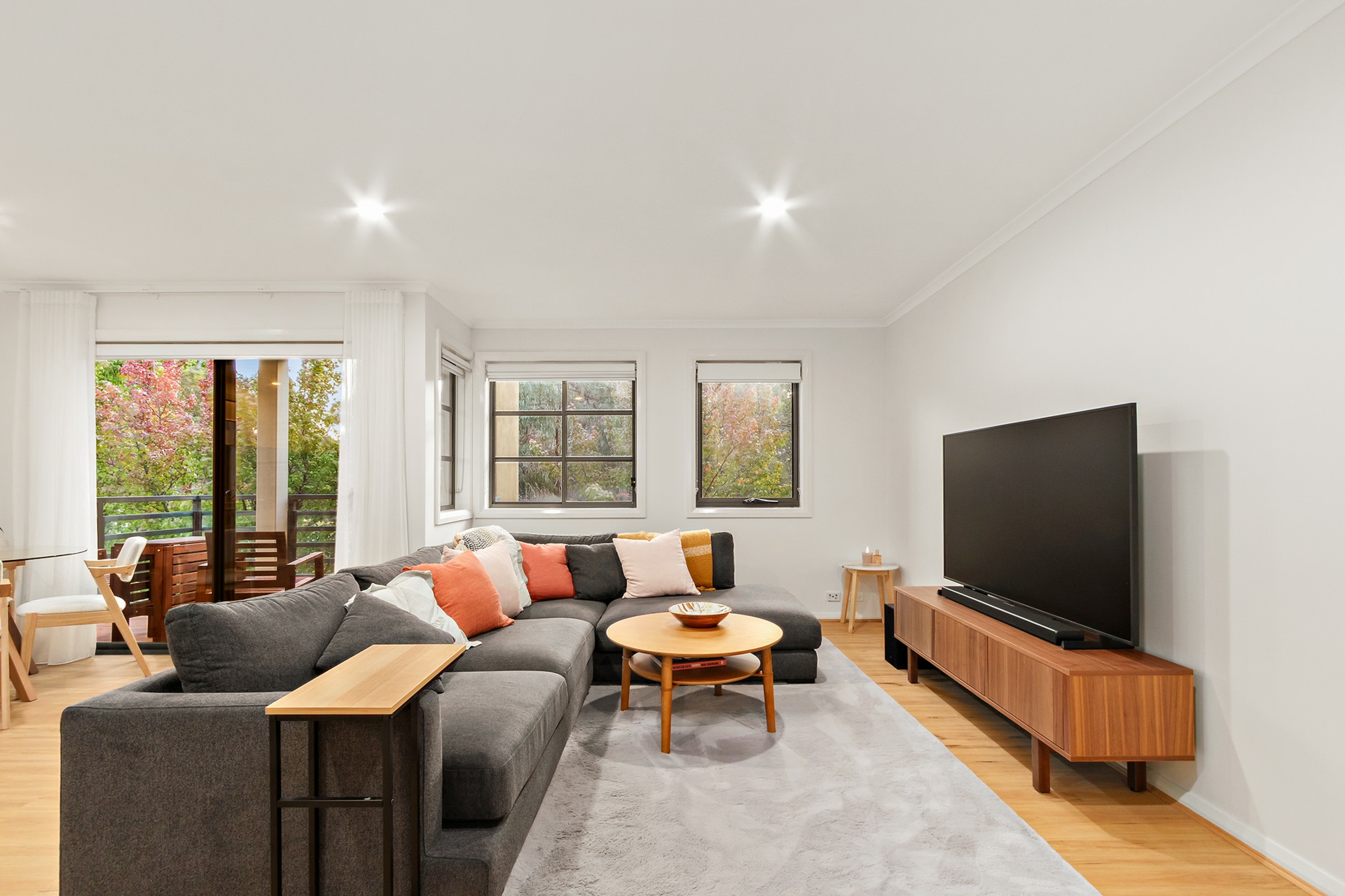 3/120 Athllon Drive, GREENWAY