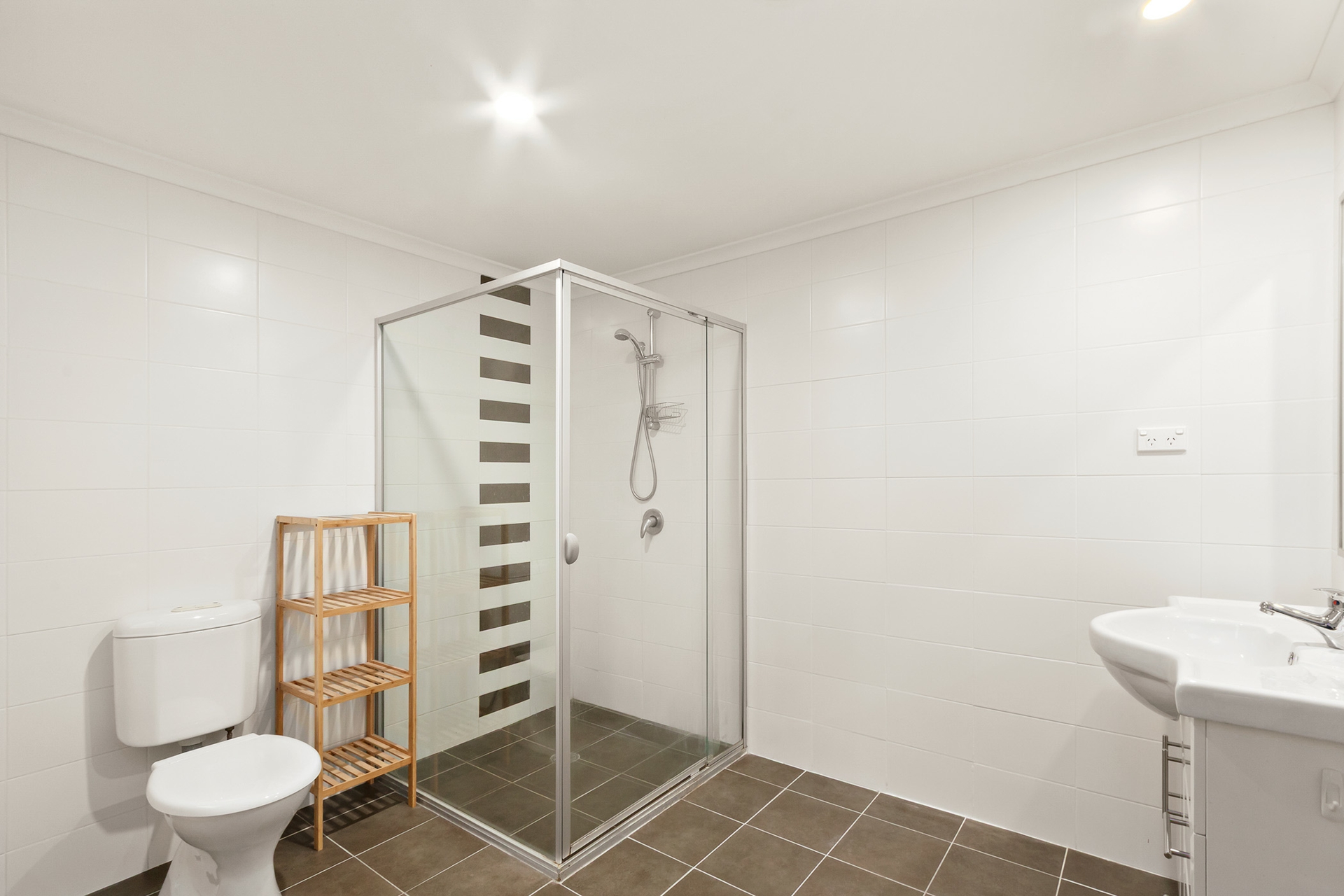 3/120 Athllon Drive, GREENWAY