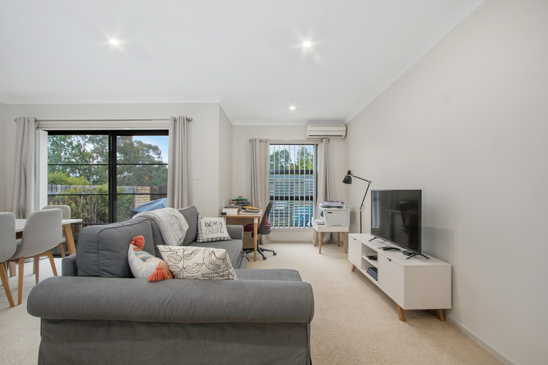2/1 Ashley Drive, WANNIASSA