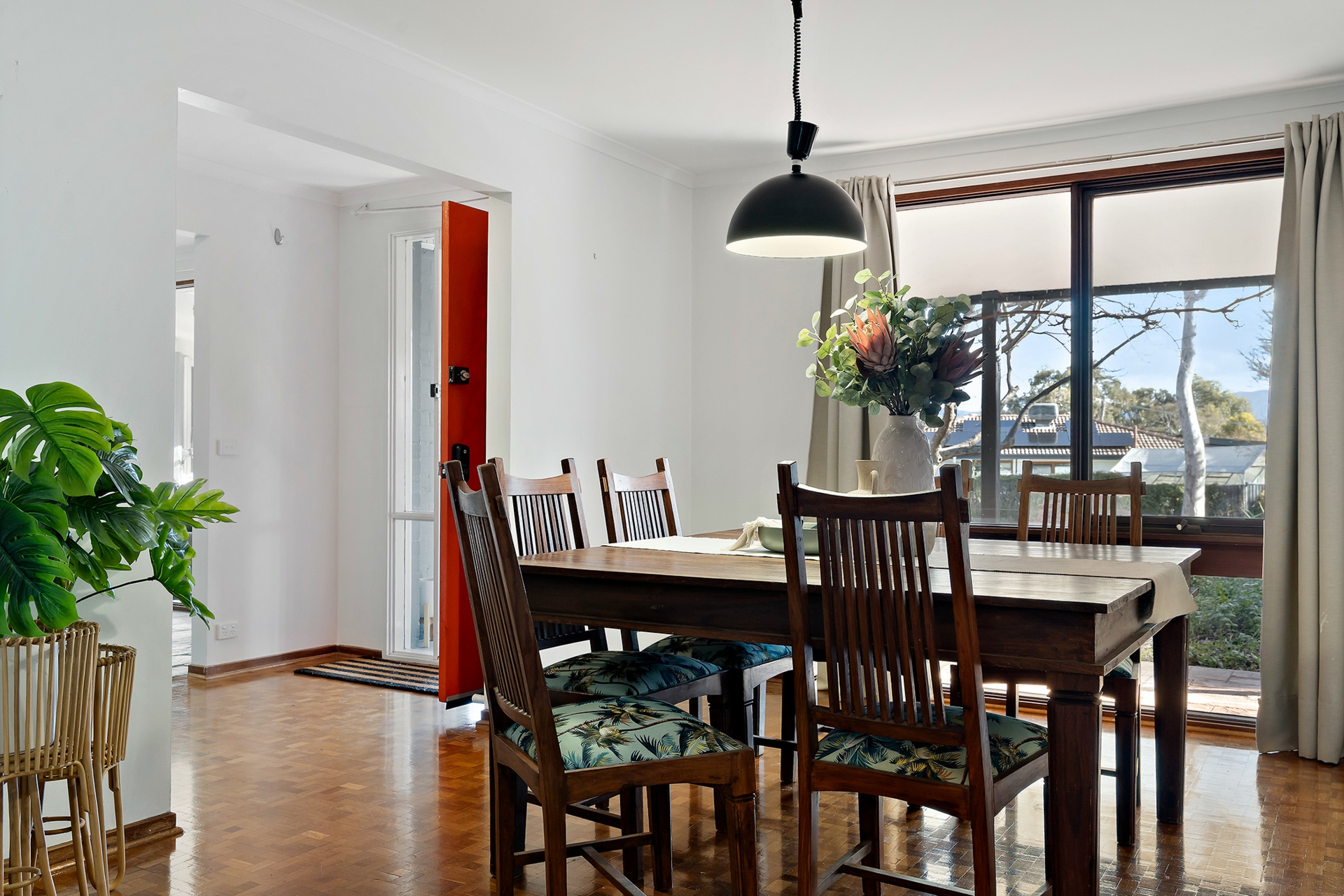 2 Manifold Place, KAMBAH