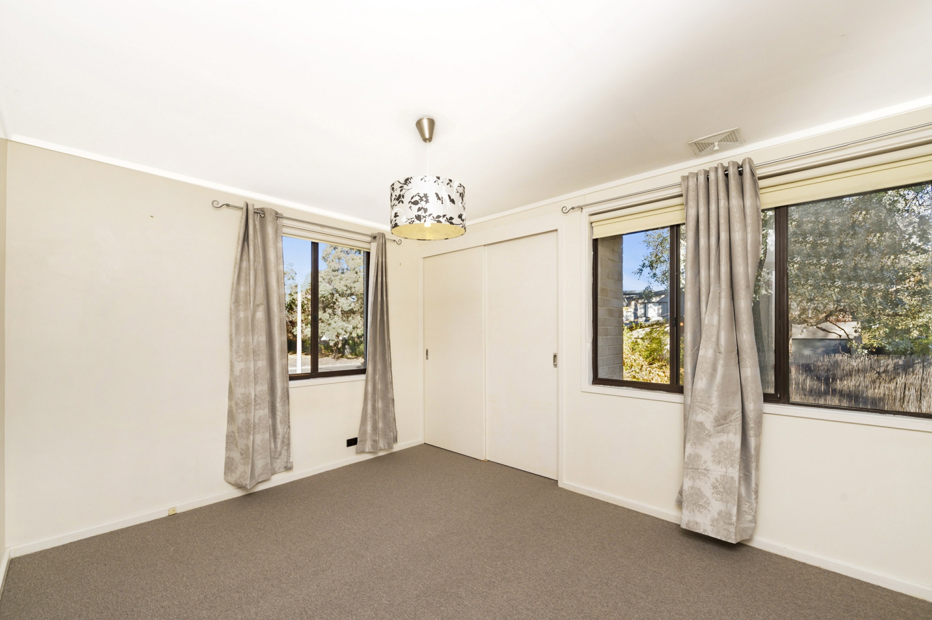 102 Bacchus Circuit, KAMBAH