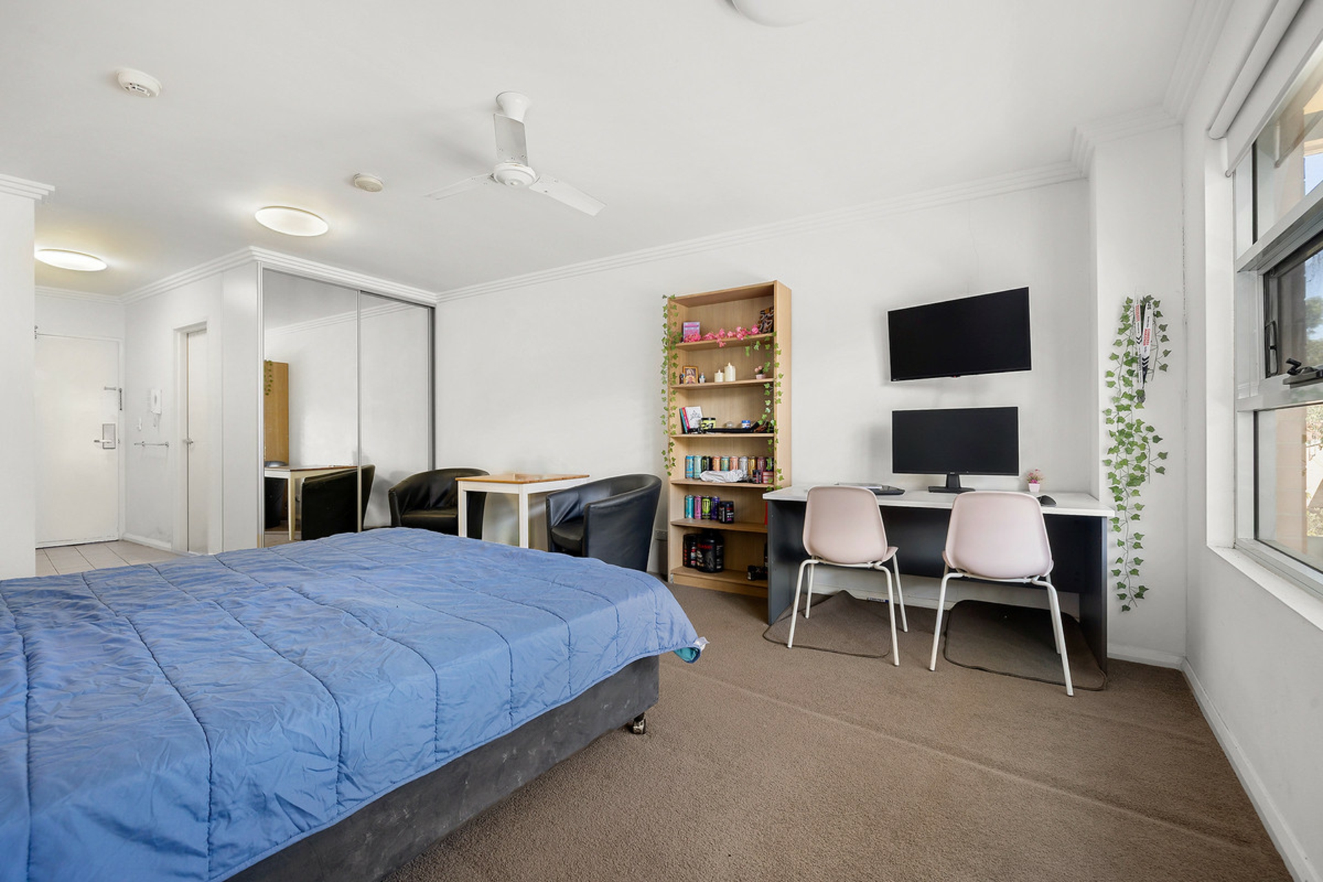 60/101 Hennessy Street — photo from LJ Hooker Tuggeranong