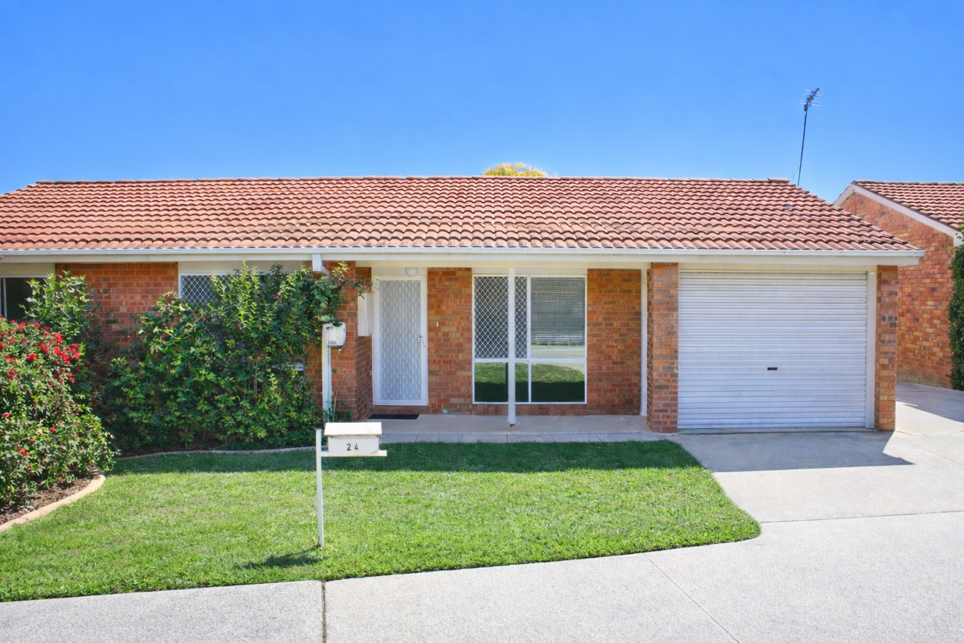 24/8 Jondol Place, Isabella Plains