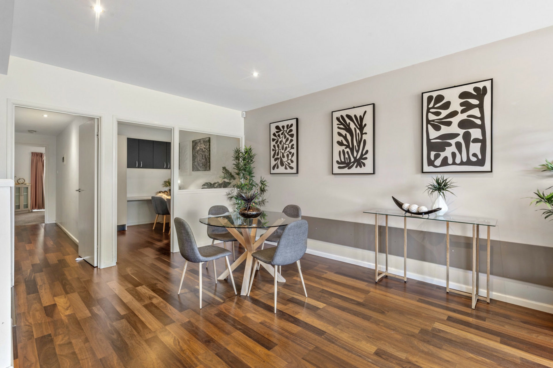23/1 Drew Street — photo 3 of 14