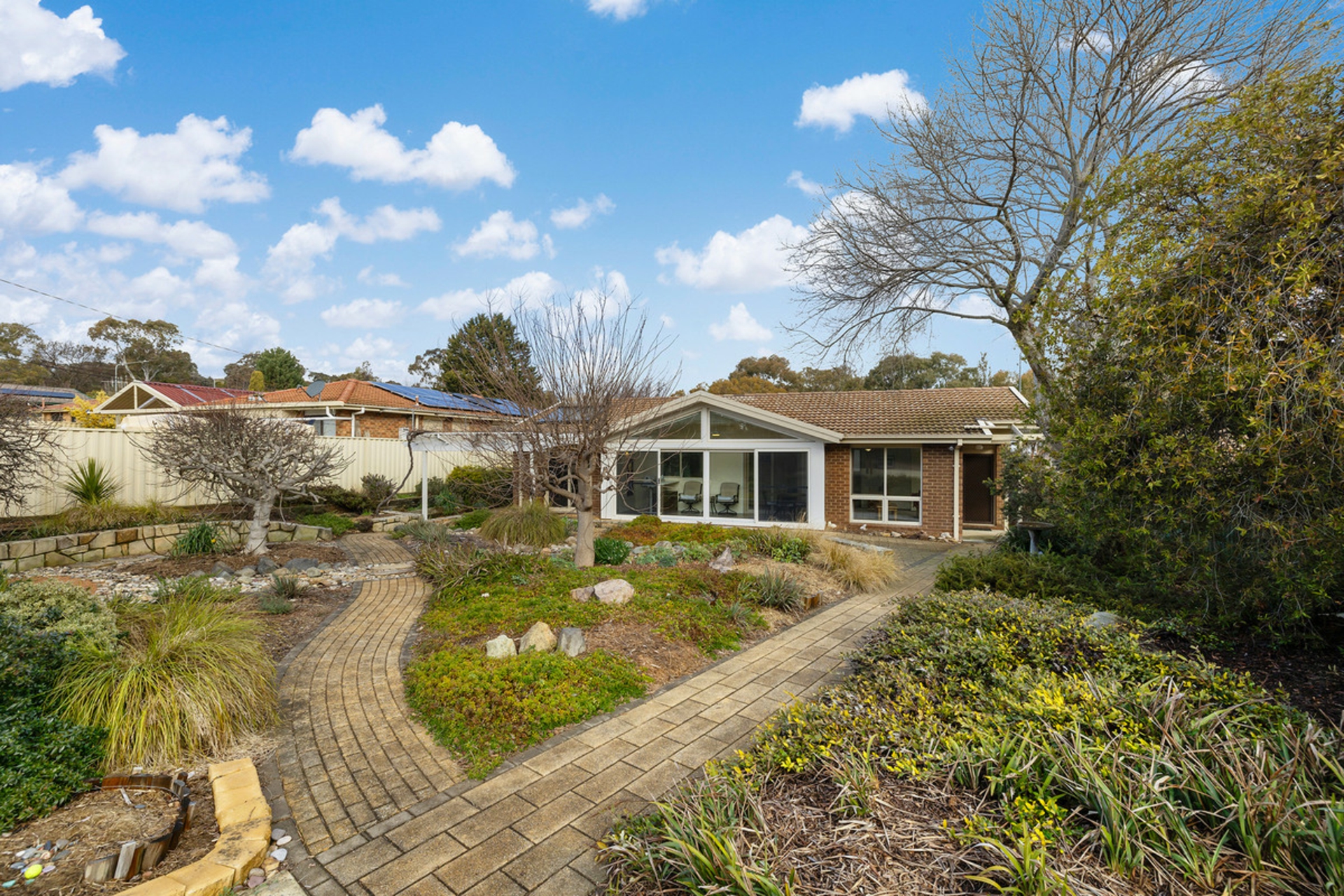 7 Gsell Place — photo from LJ Hooker Tuggeranong