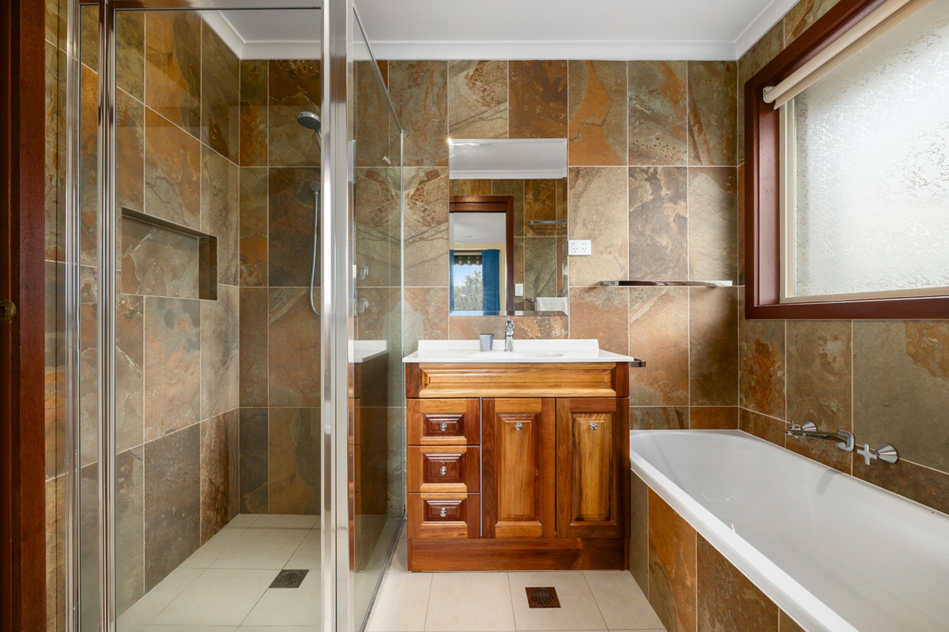 7 Gsell Place — photo 13 of 19