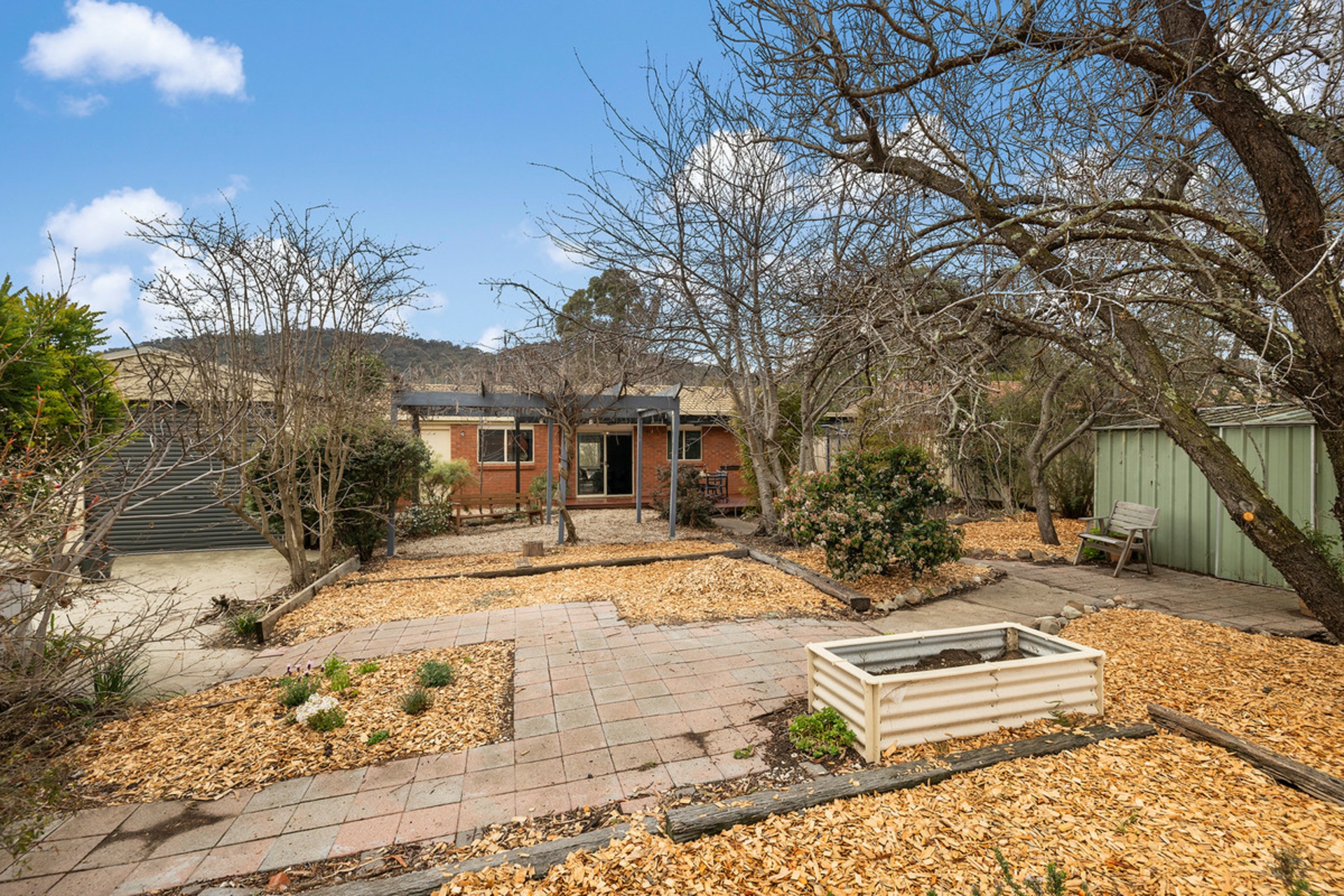 24 John Russell Circuit — photo 12 of 13