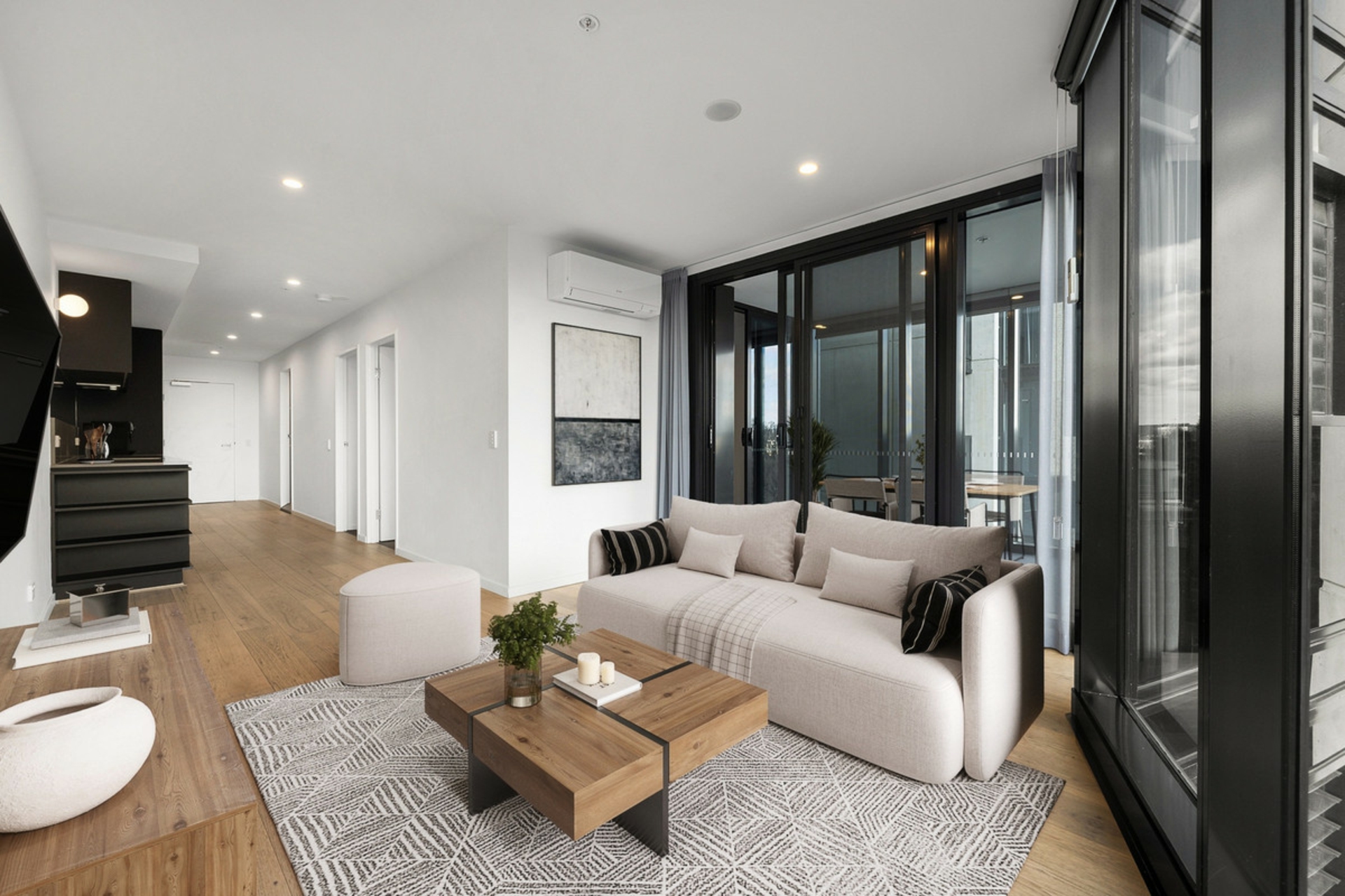 623/81 Cooyong Street — photo 5 of 19