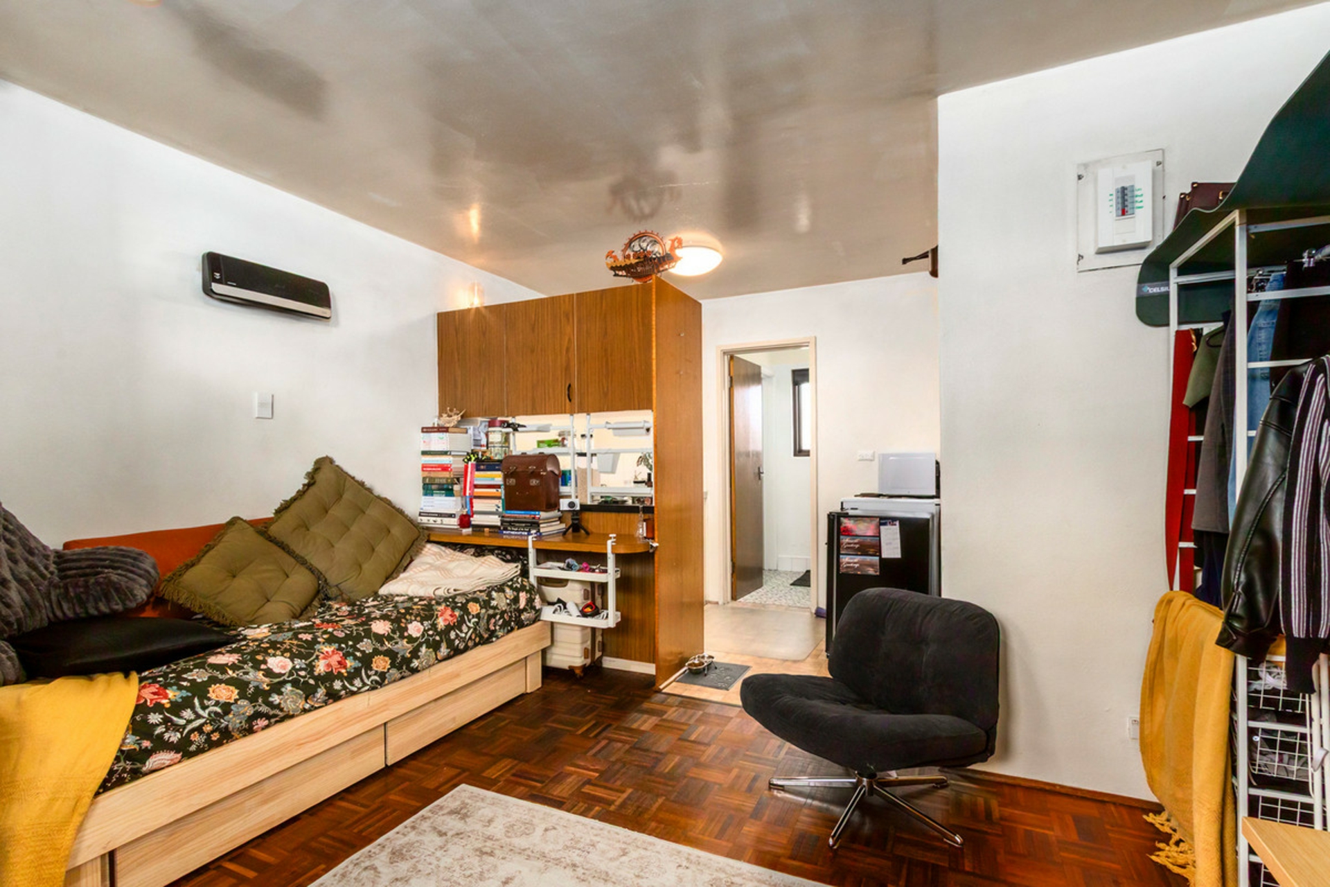 2/62 Launceston Street — photo 2 of 11